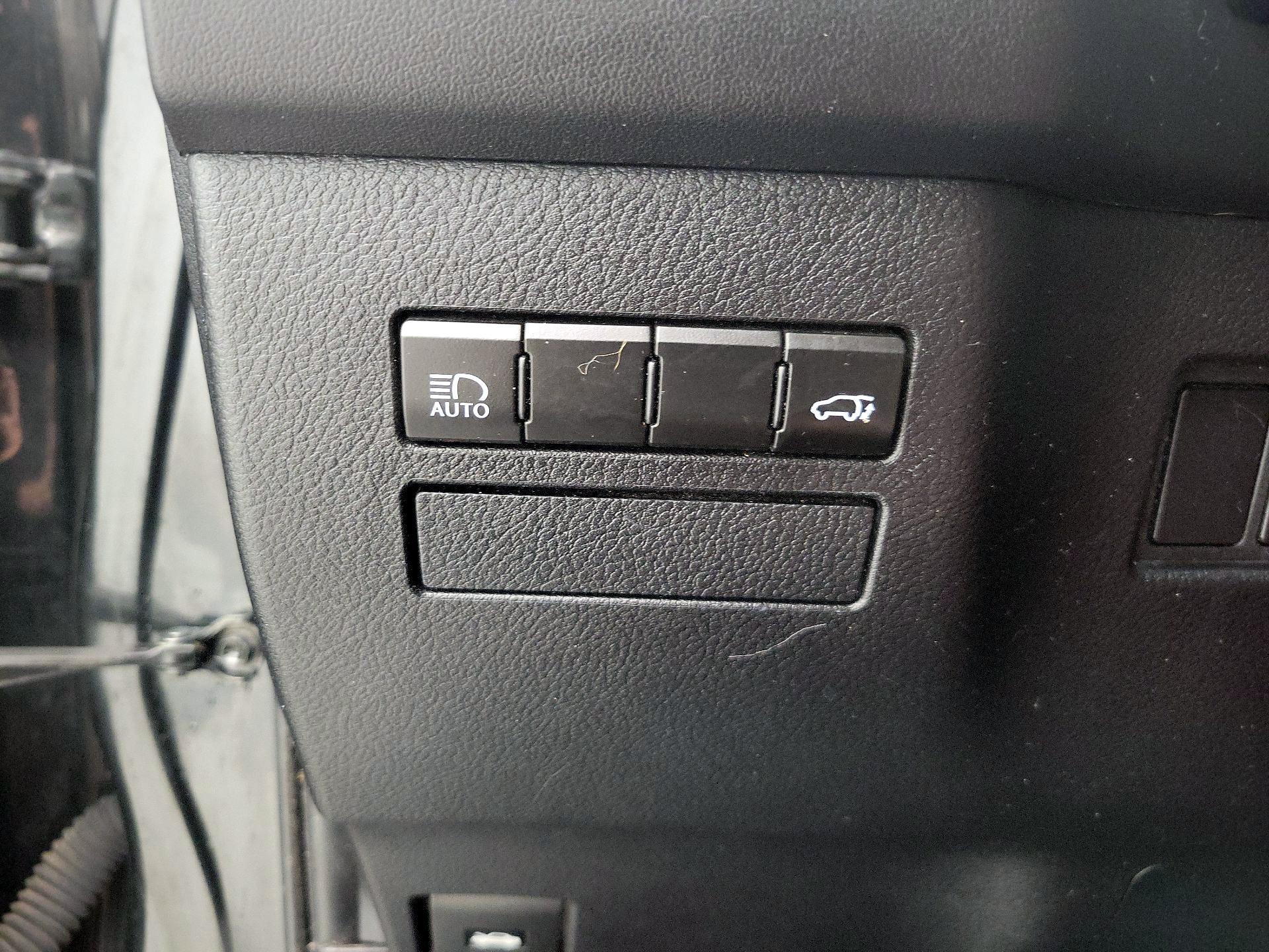 Thumbnail: 2020 Lexus NX - 13