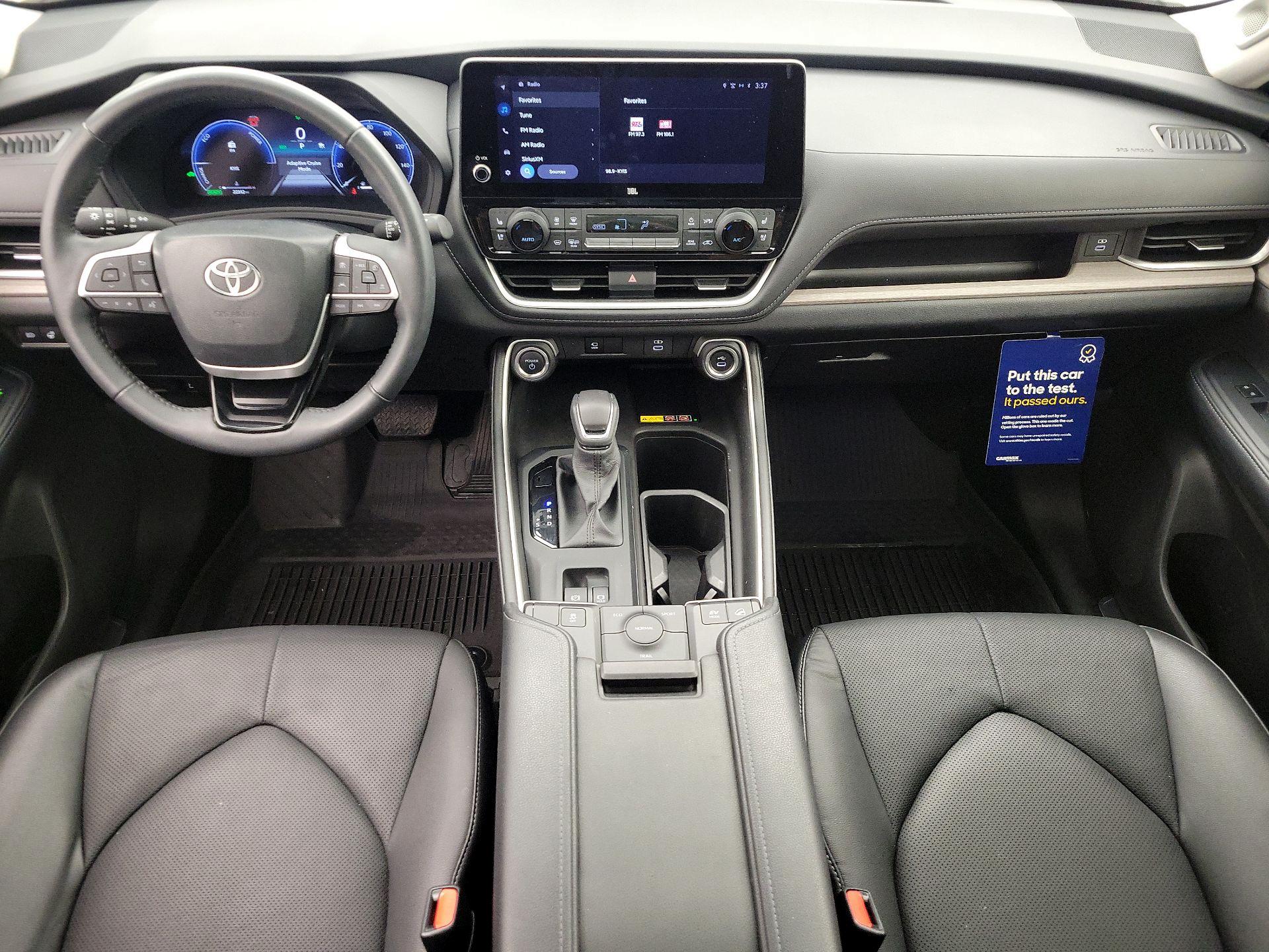 Thumbnail: 2024 Toyota Highlander - 9