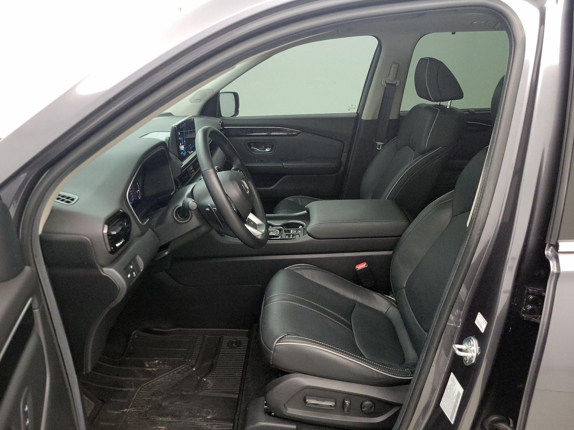 Thumbnail: 2025 Honda Pilot - 11