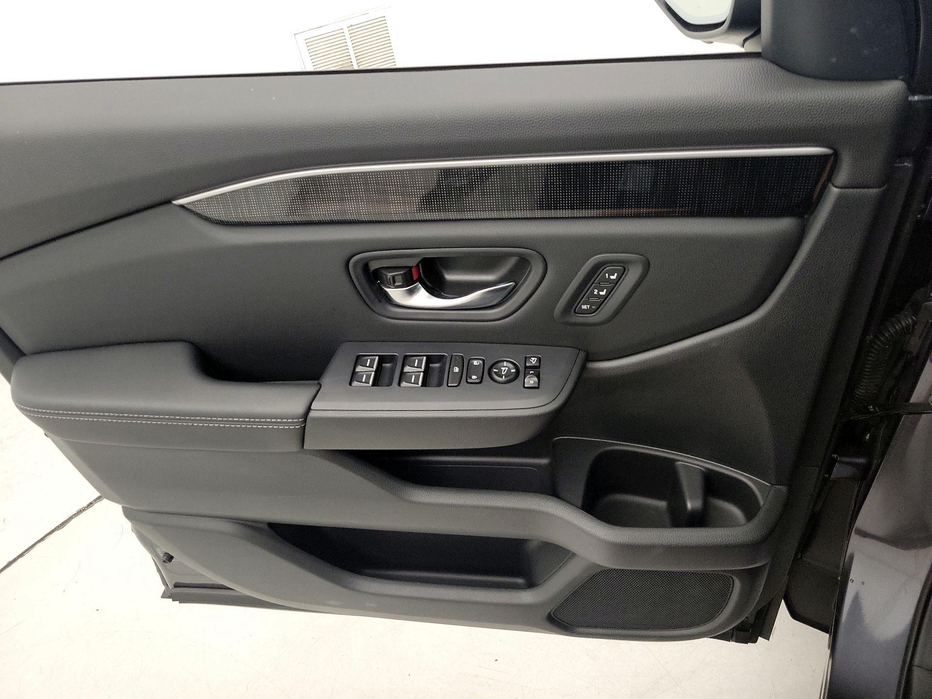 Thumbnail: 2025 Honda Pilot - 12