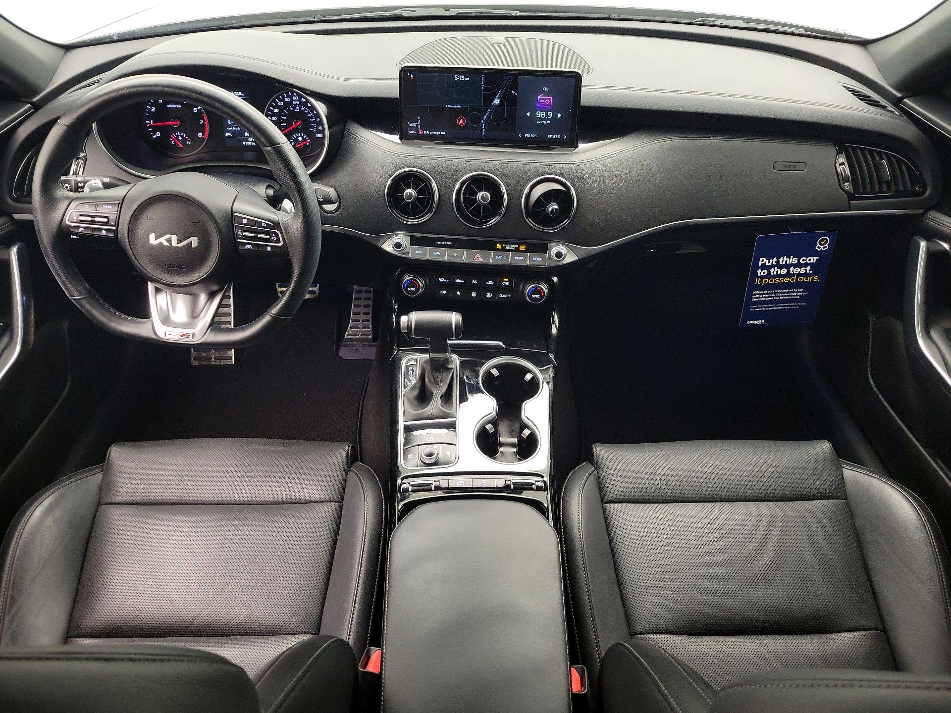 Thumbnail: 2022 Kia Stinger - 9