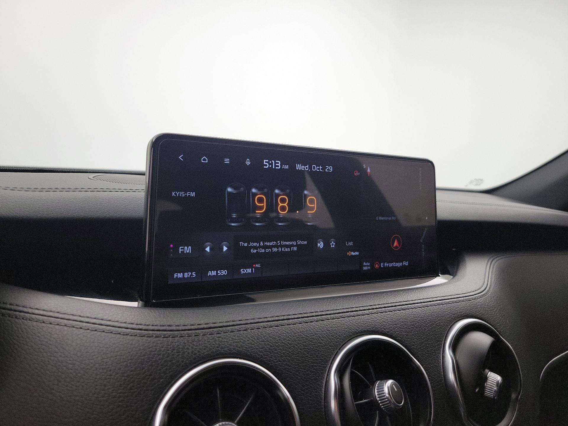 Thumbnail: 2022 Kia Stinger - 16