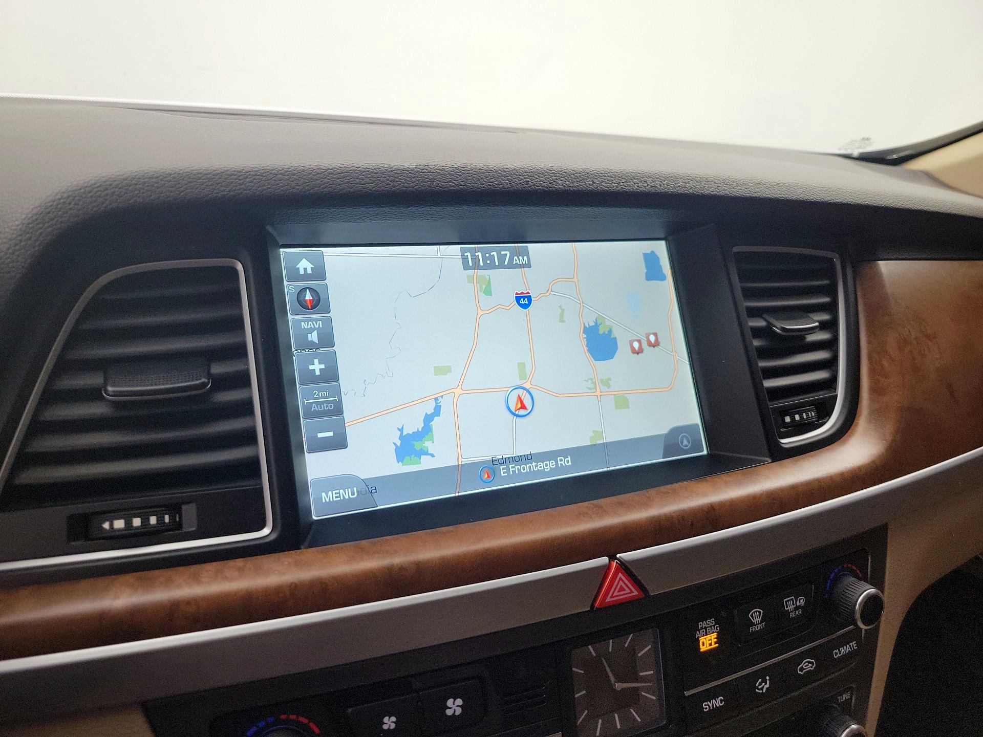 Thumbnail: 2016 Hyundai Genesis - 14