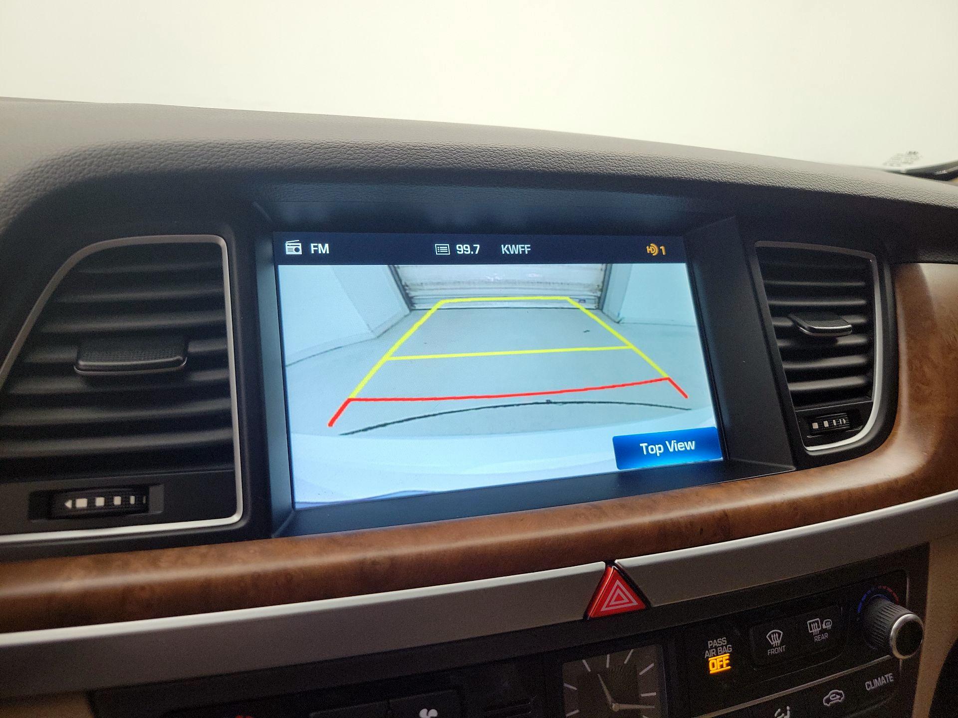 Thumbnail: 2016 Hyundai Genesis - 15