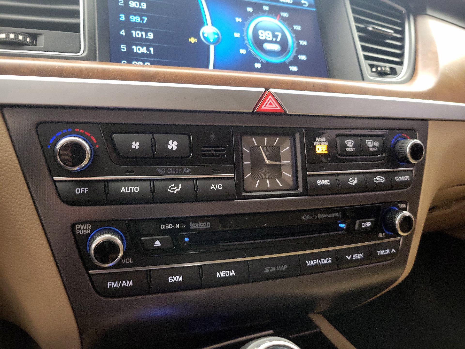 Thumbnail: 2016 Hyundai Genesis - 17