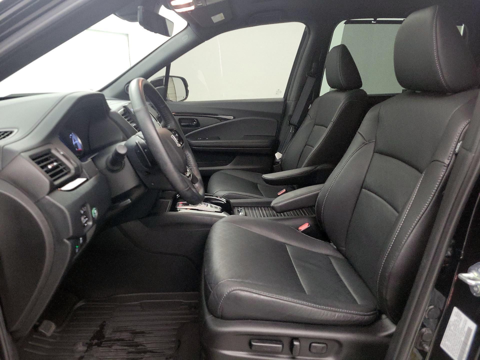 Thumbnail: 2023 Honda Passport - 11