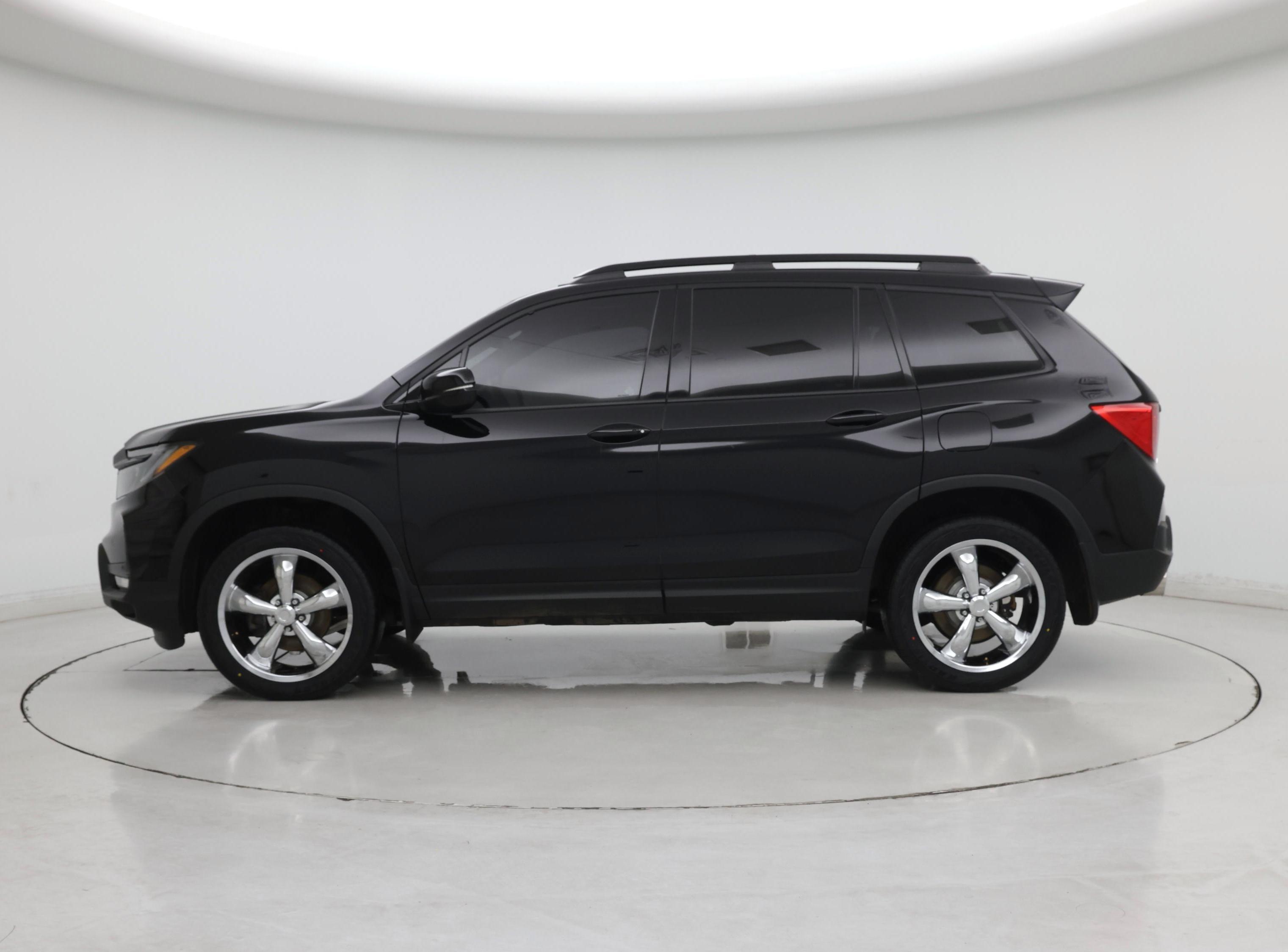 Thumbnail: 2023 Honda Passport - 3