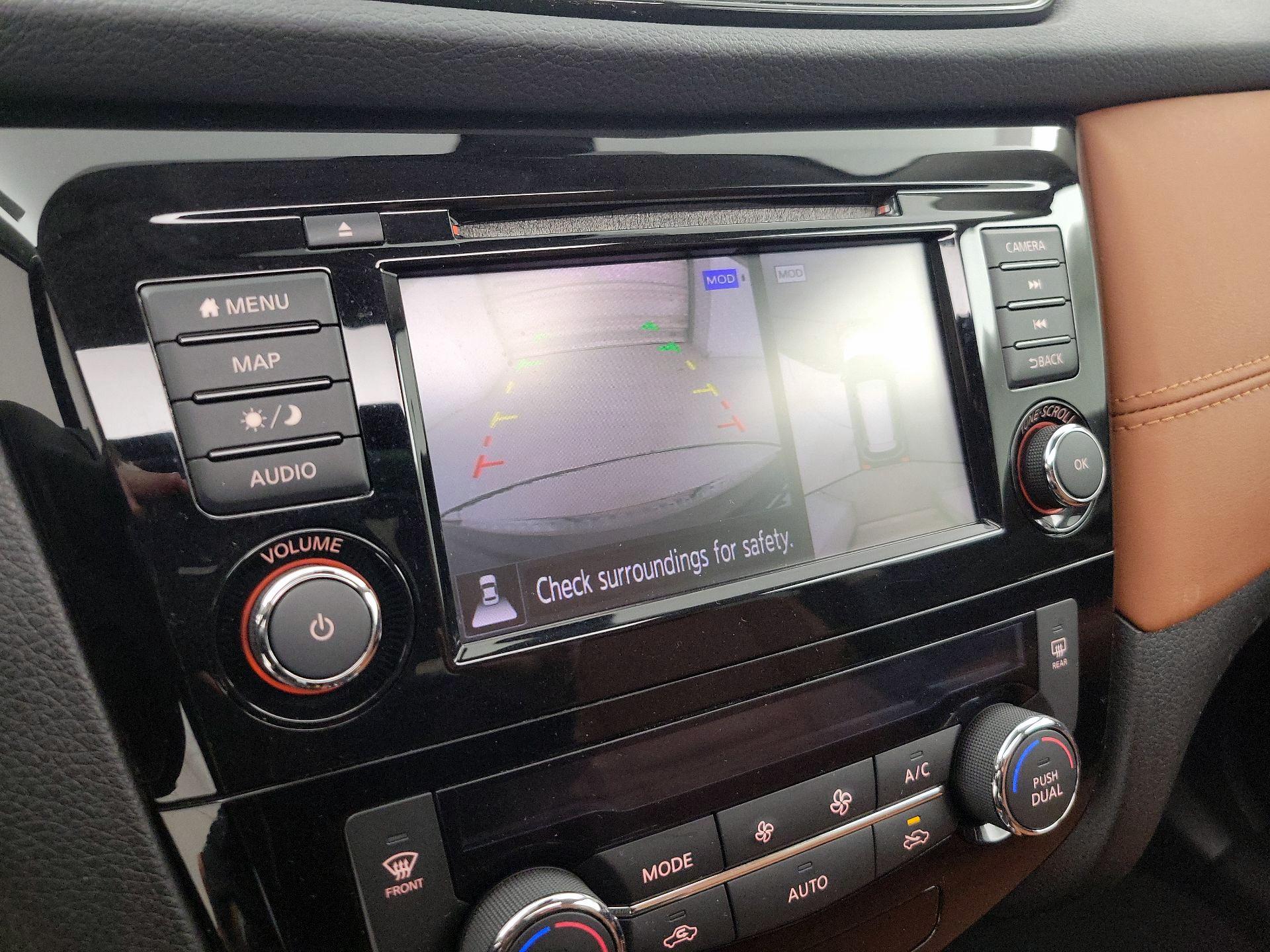 Thumbnail: 2018 Nissan Rogue - 15