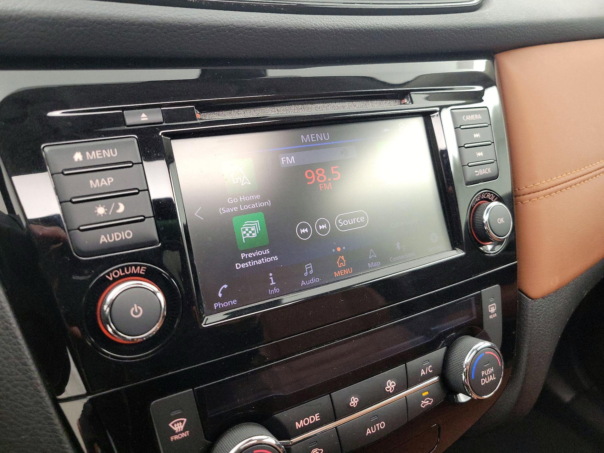 Thumbnail: 2018 Nissan Rogue - 16