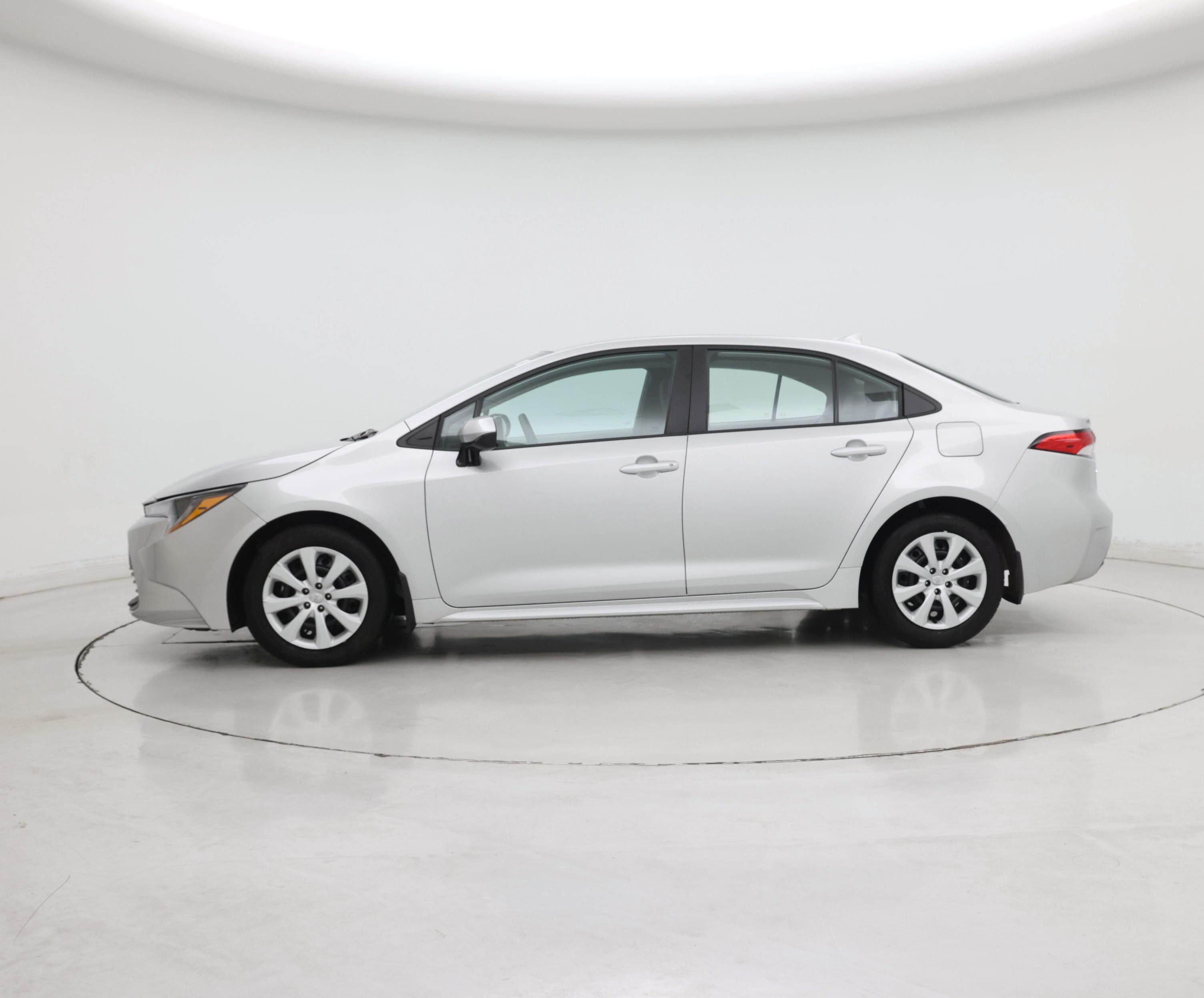 Thumbnail: 2024 Toyota Corolla - 3