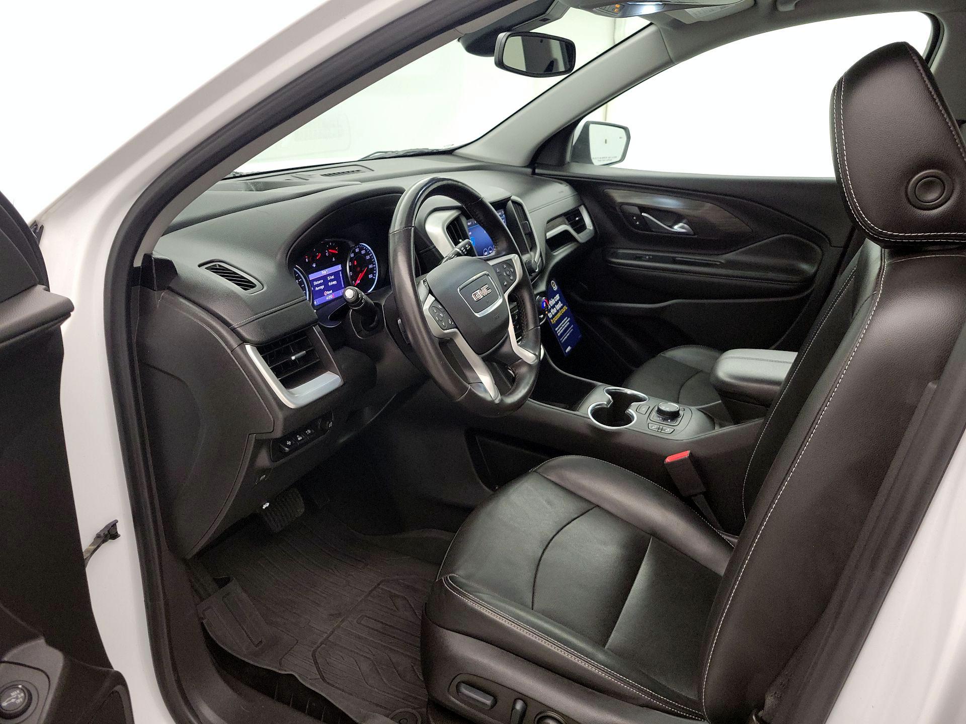 Thumbnail: 2022 GMC Terrain - 11