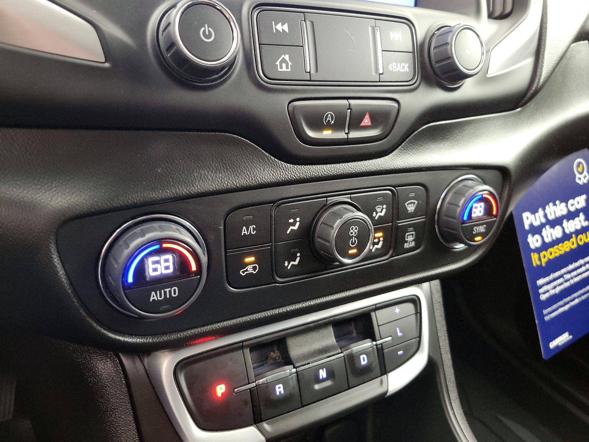 Thumbnail: 2022 GMC Terrain - 16