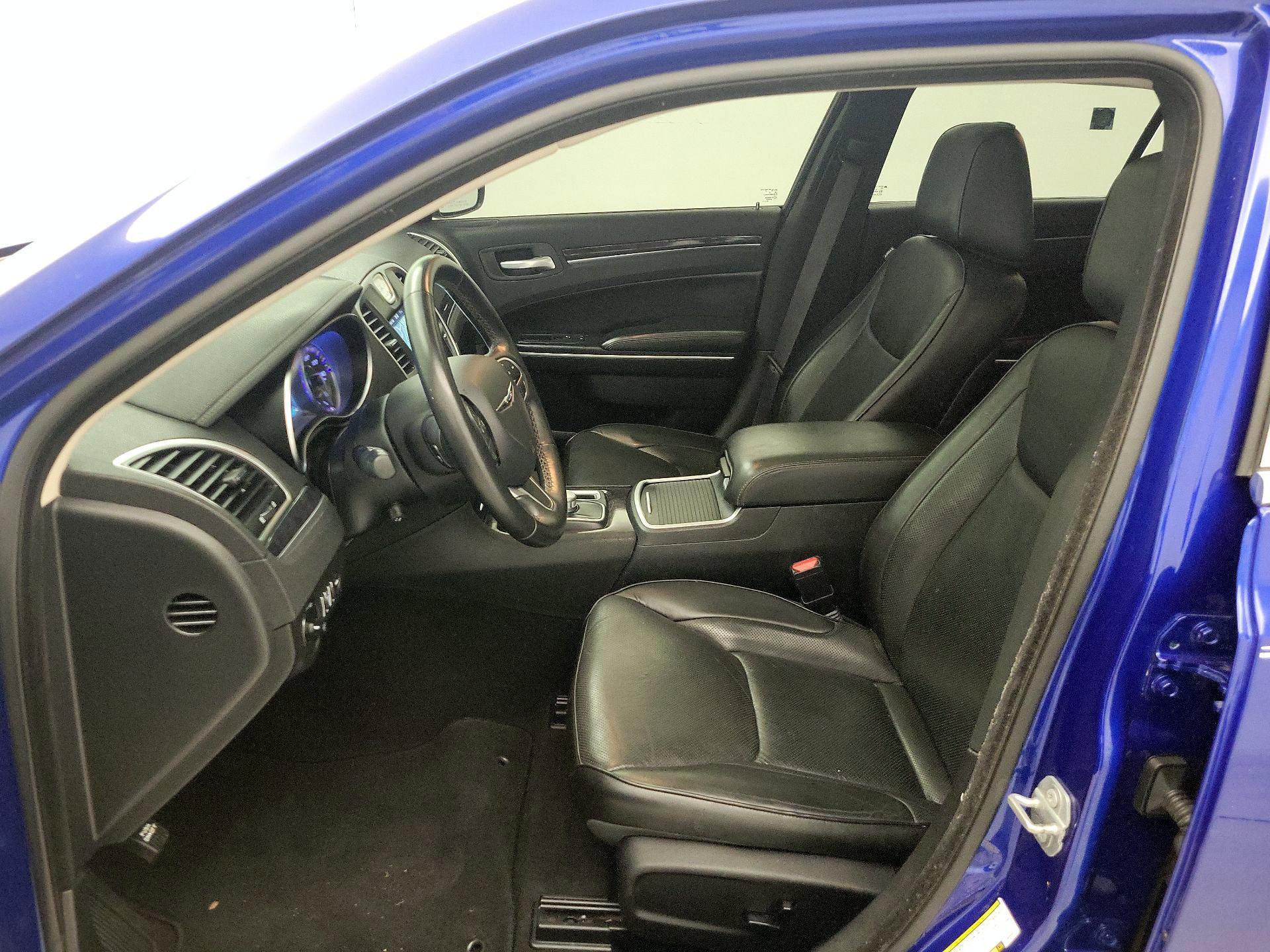 Thumbnail: 2021 Chrysler 300 - 11