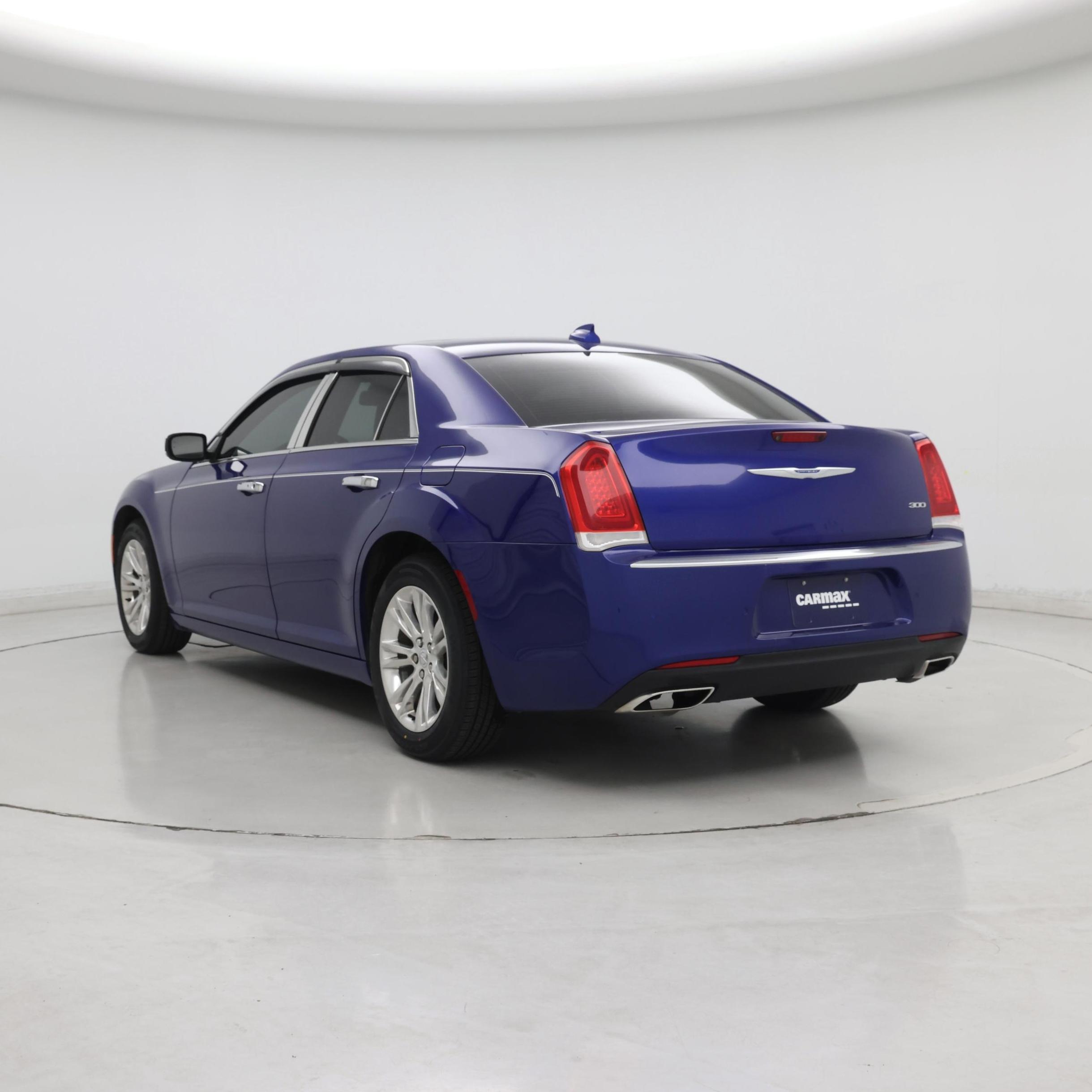 Thumbnail: 2021 Chrysler 300 - 2