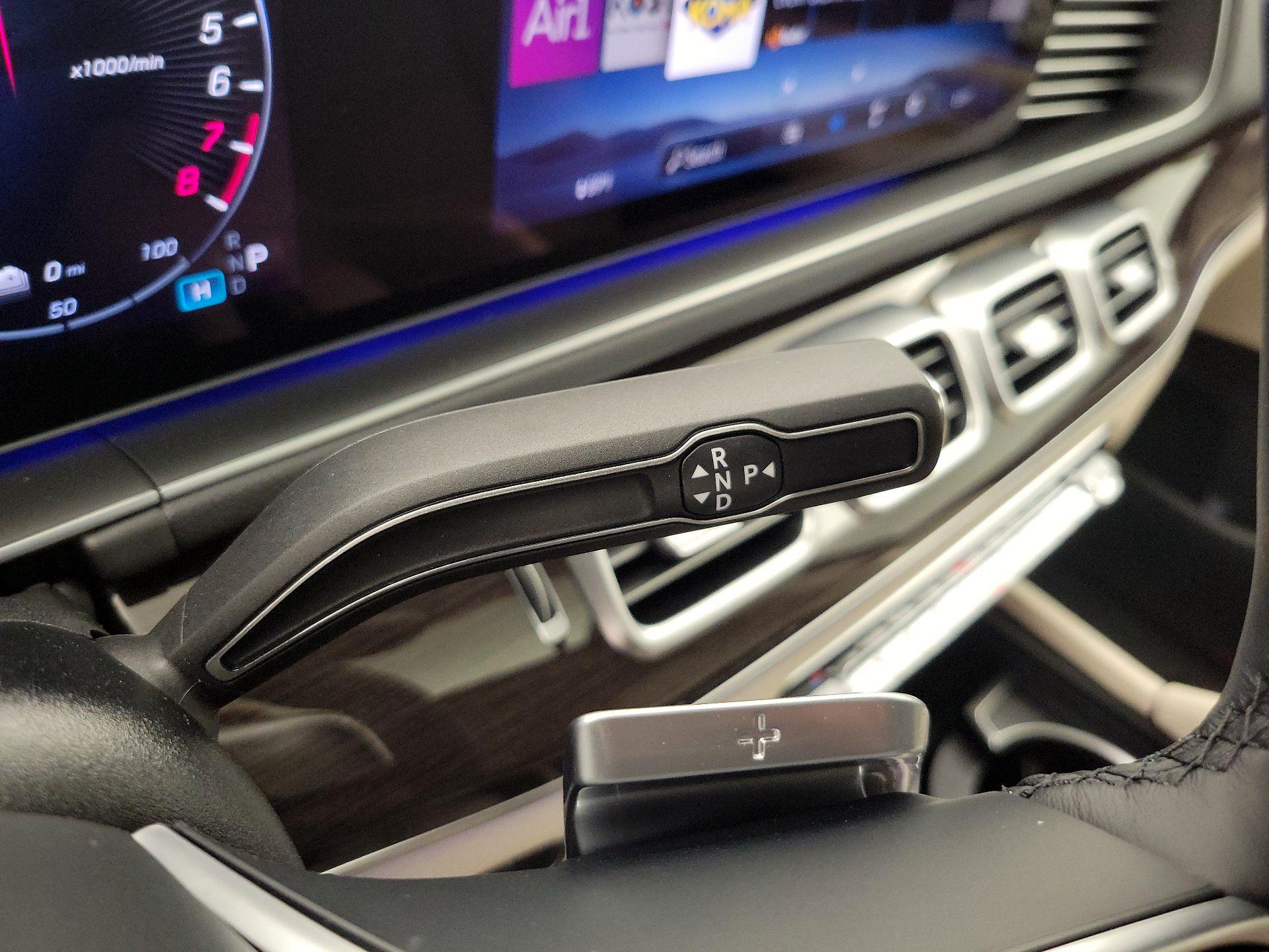 Thumbnail: 2026 Mercedes-Benz GLE - 18