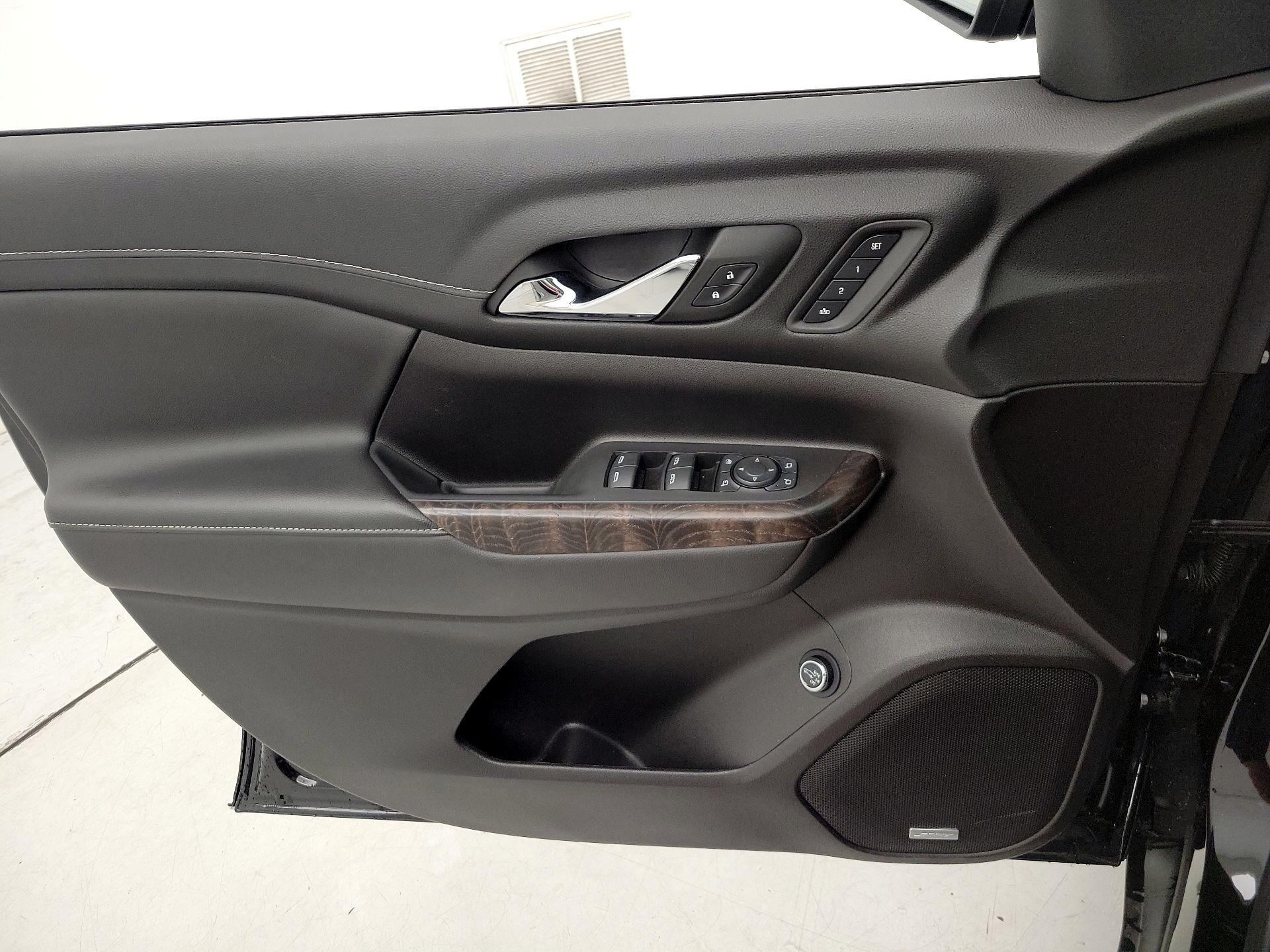 Thumbnail: 2023 GMC Acadia - 12