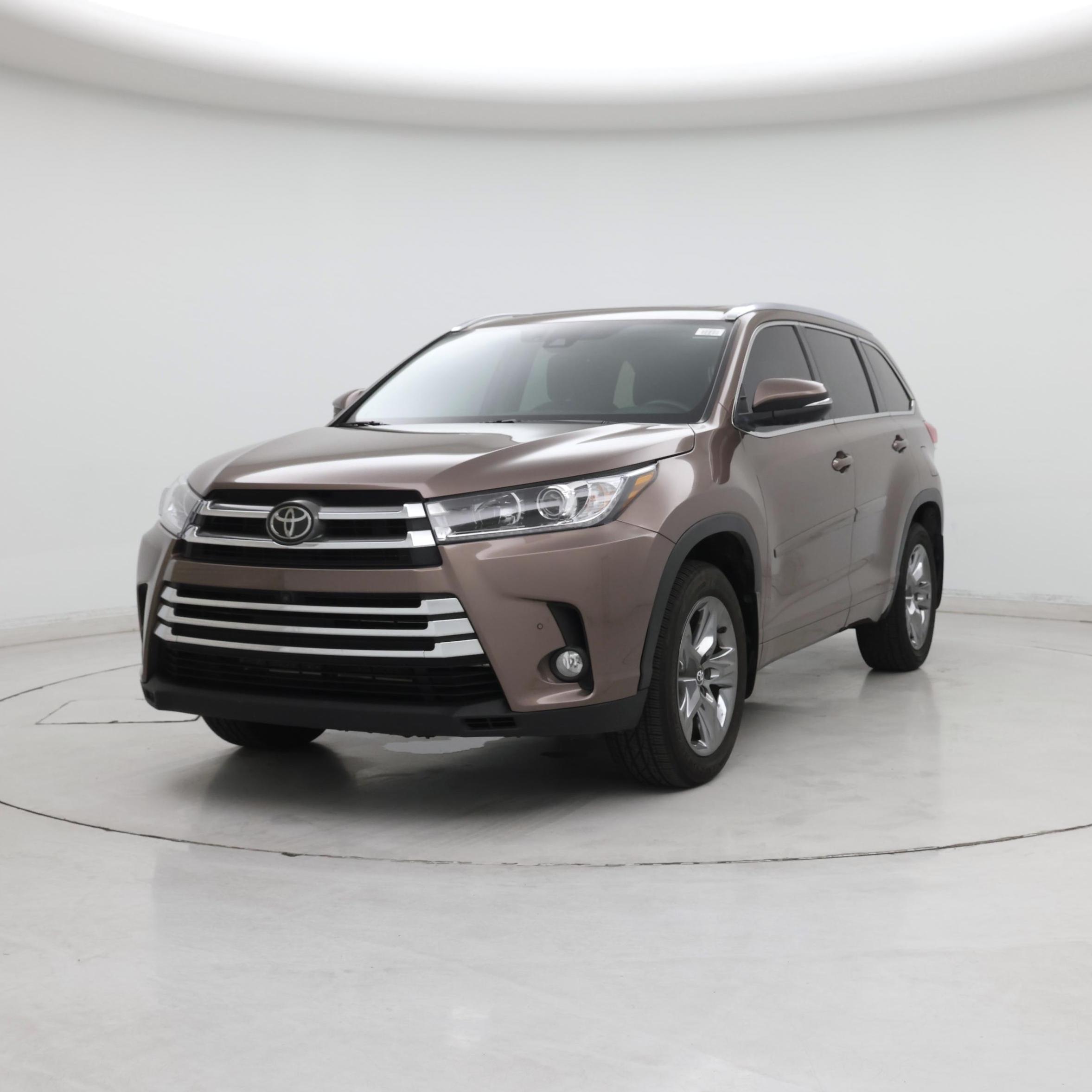 Thumbnail: 2018 Toyota Highlander - 4