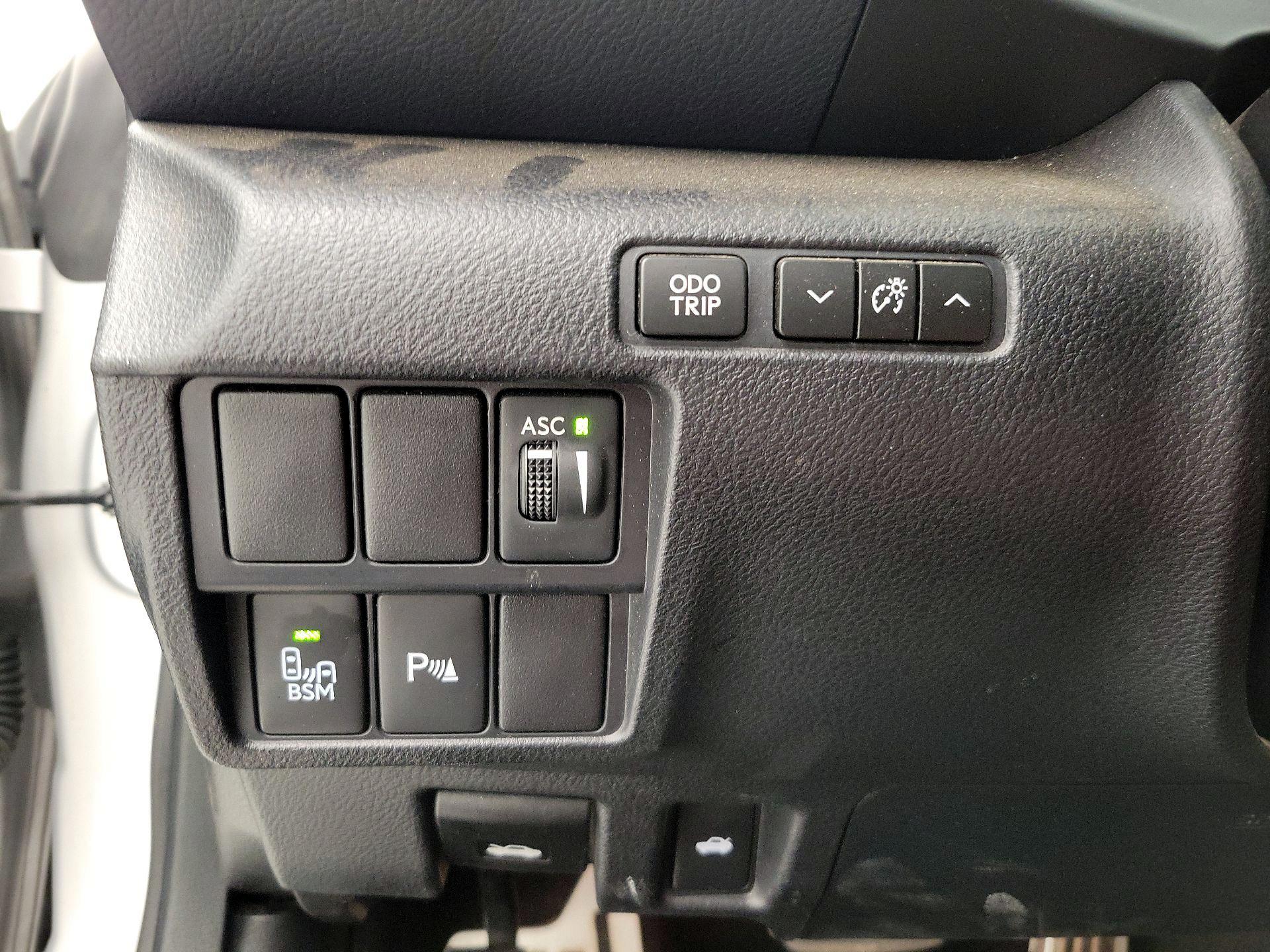 Thumbnail: 2016 Lexus RC - 13