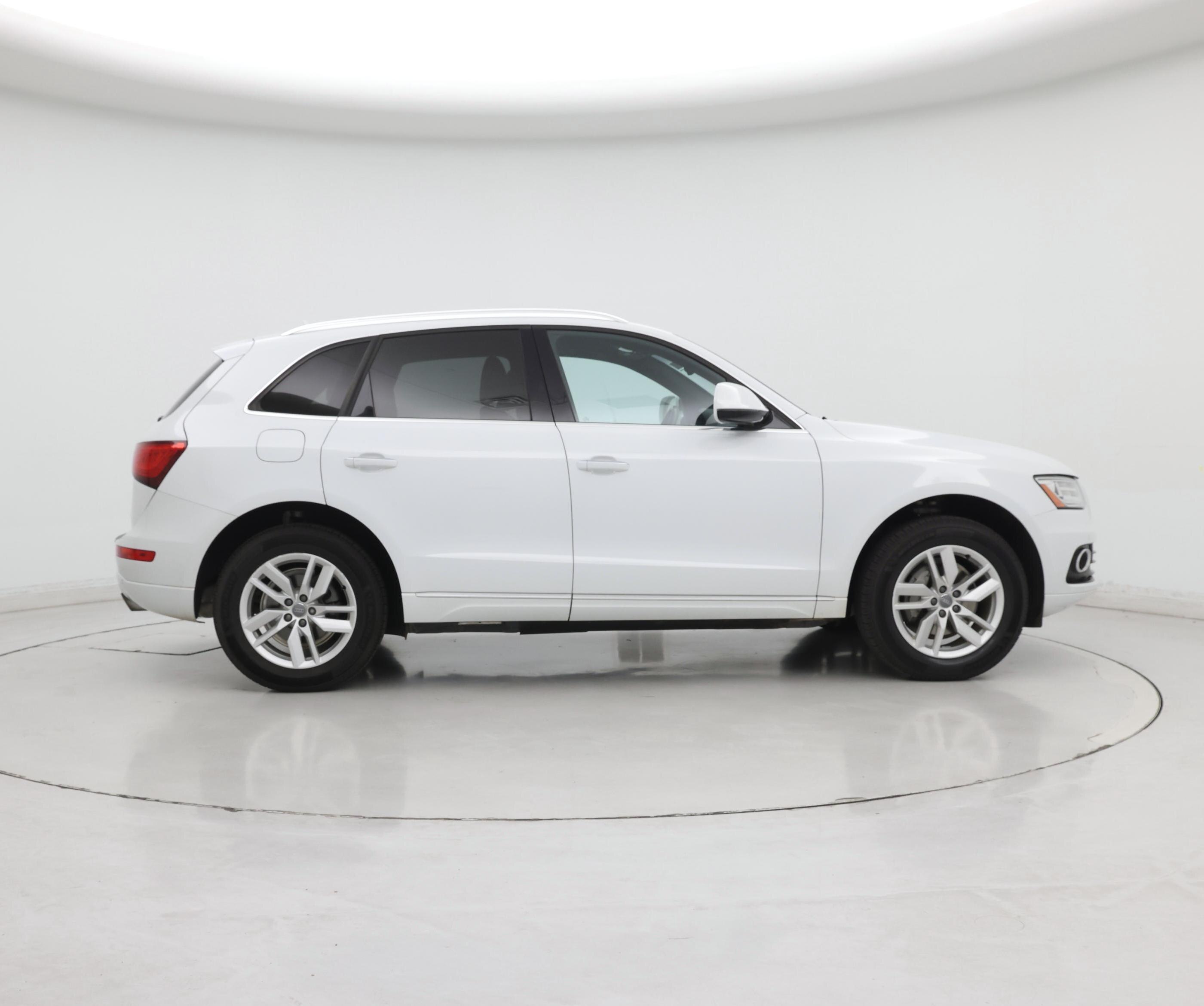 Thumbnail: 2016 Audi Q5 - 7