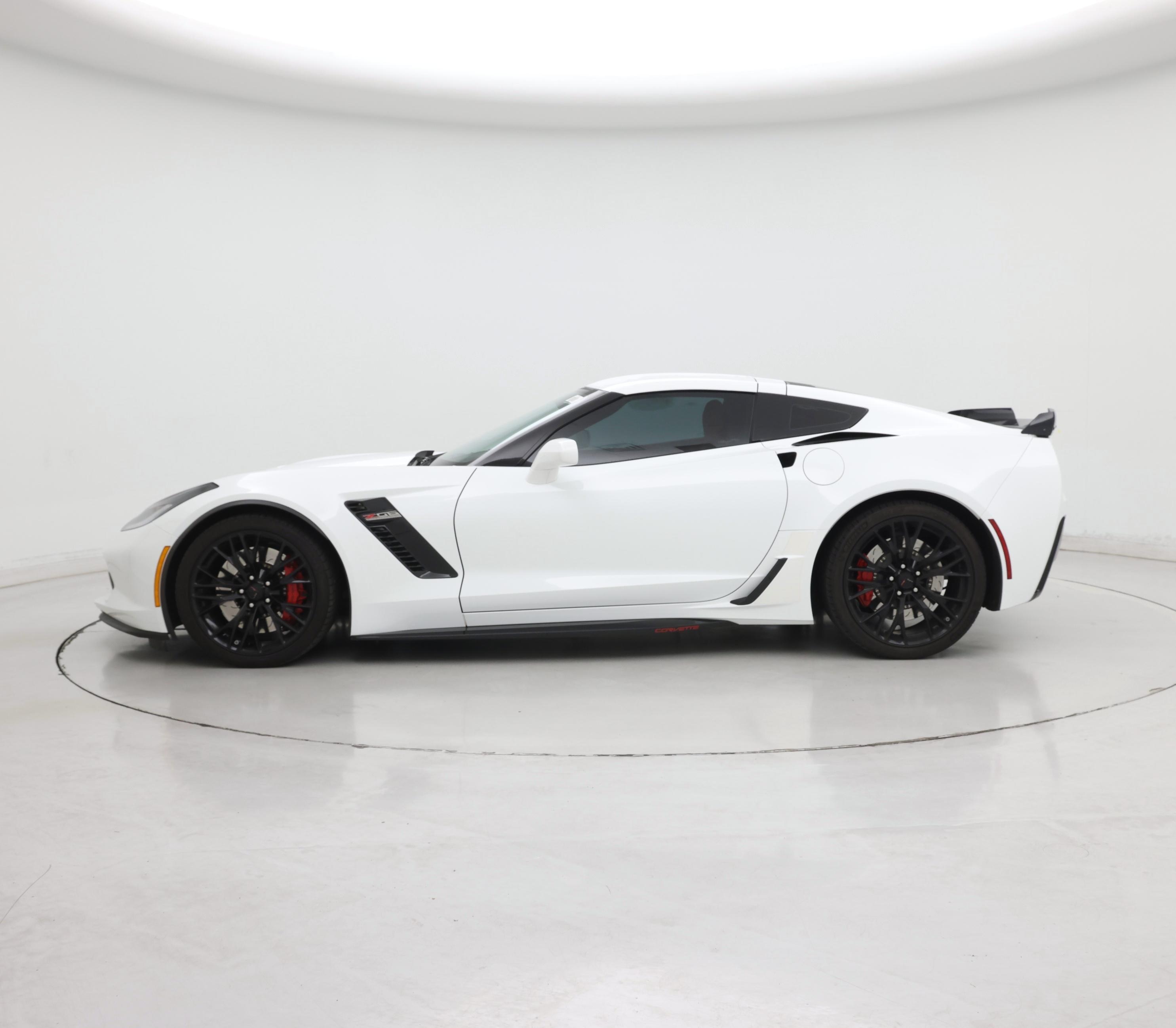 Thumbnail: 2019 Chevrolet Corvette - 3