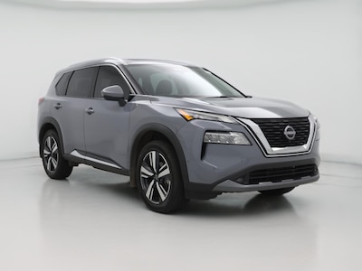 Gray 2022 Nissan Rogue SL