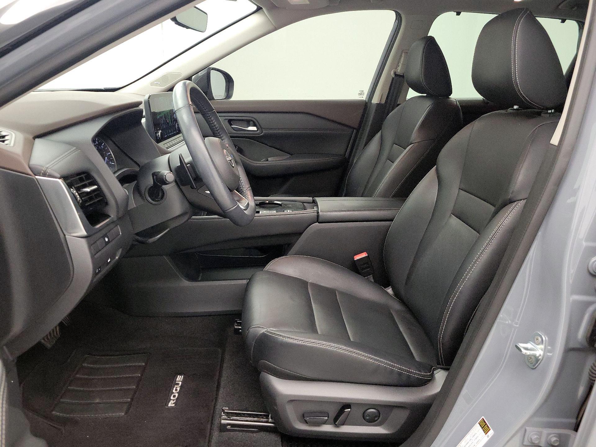 Thumbnail: 2022 Nissan Rogue - 11