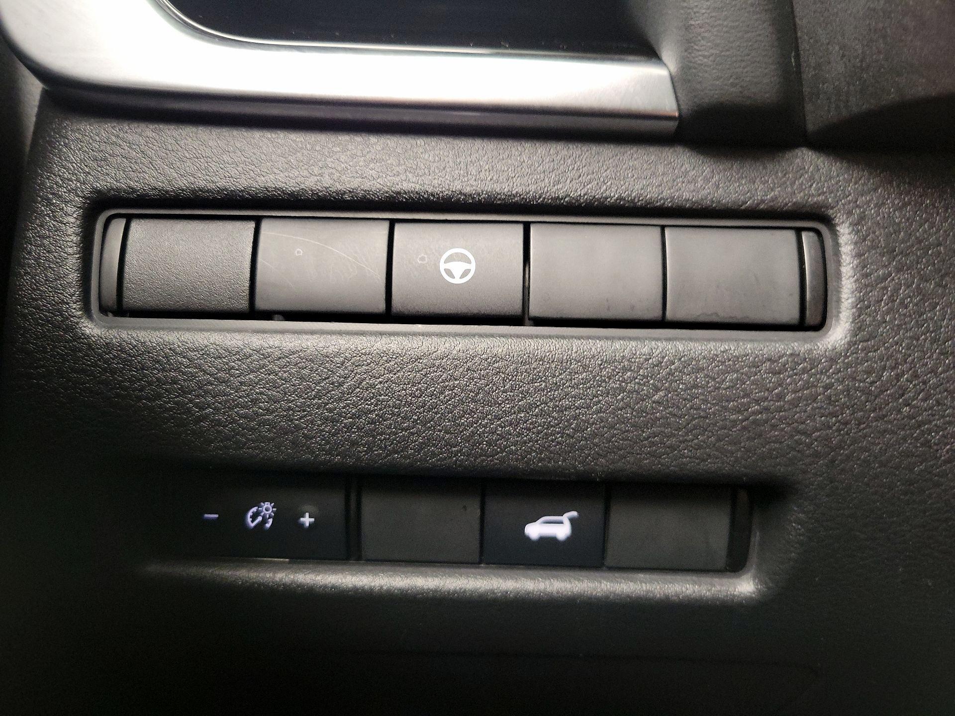 Thumbnail: 2022 Nissan Rogue - 13