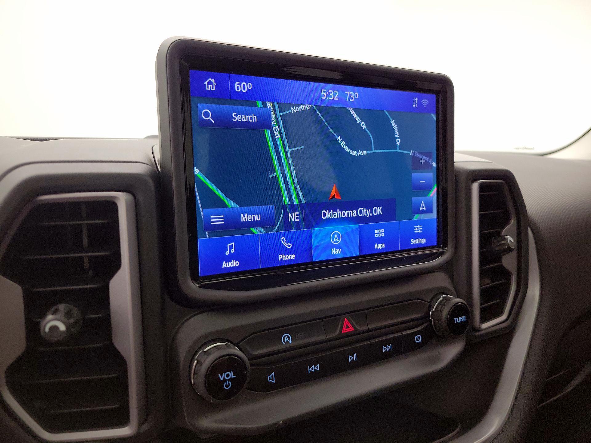 Thumbnail: 2022 Ford Bronco Sport - 14