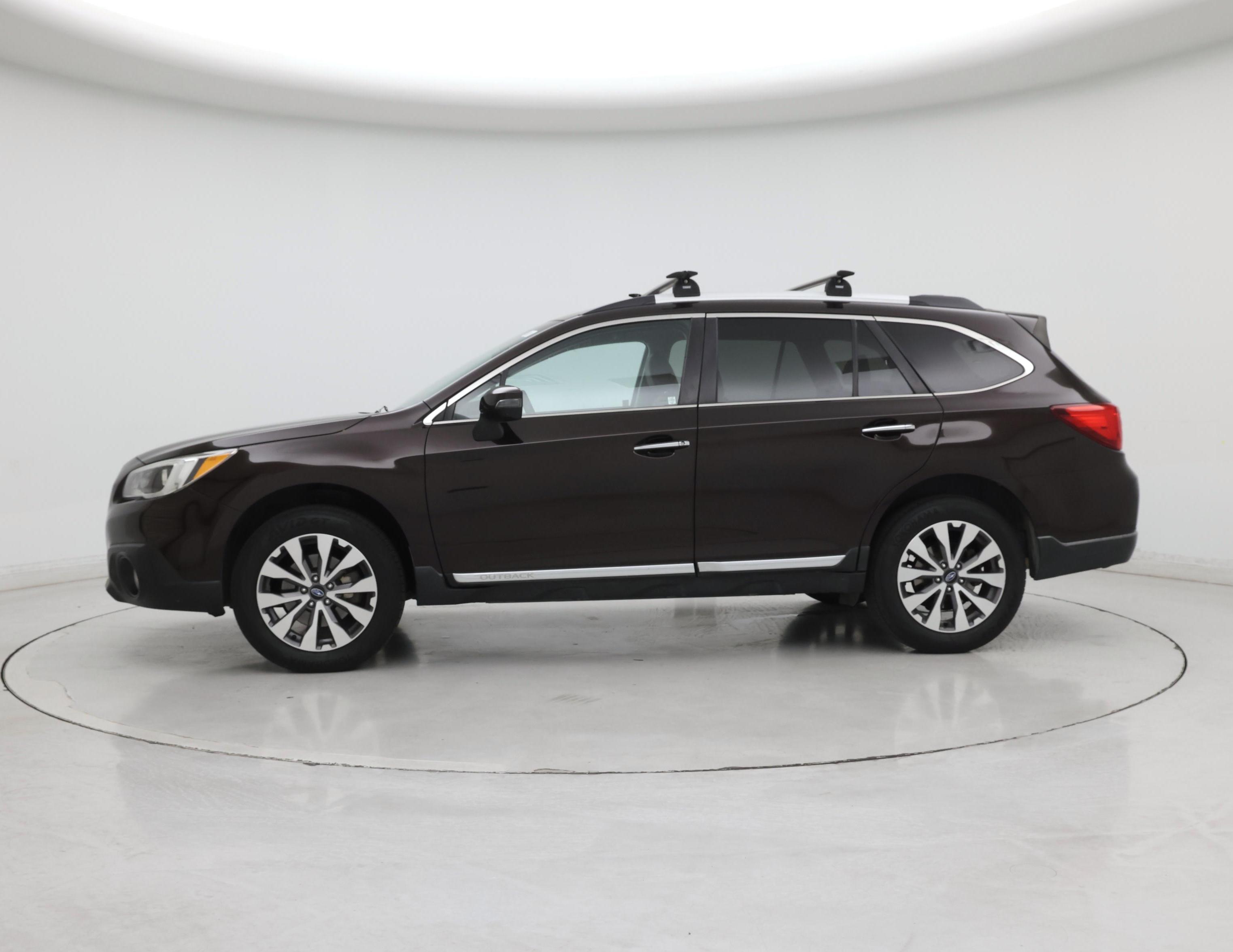 Thumbnail: 2017 Subaru Outback - 3