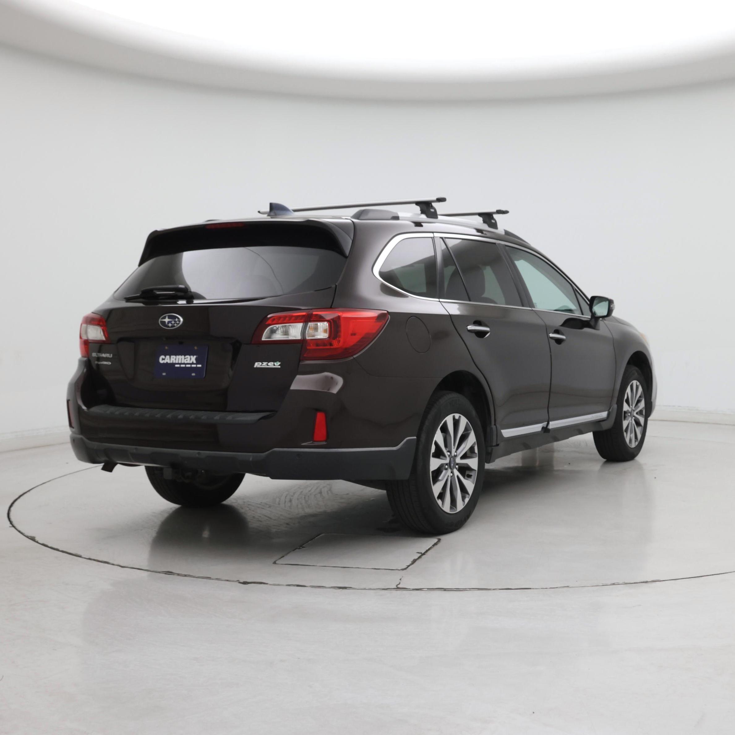 Thumbnail: 2017 Subaru Outback - 8