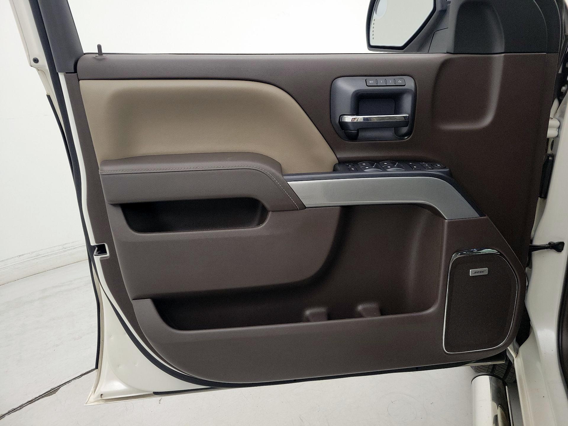 Thumbnail: 2015 Chevrolet Silverado 1500 - 12