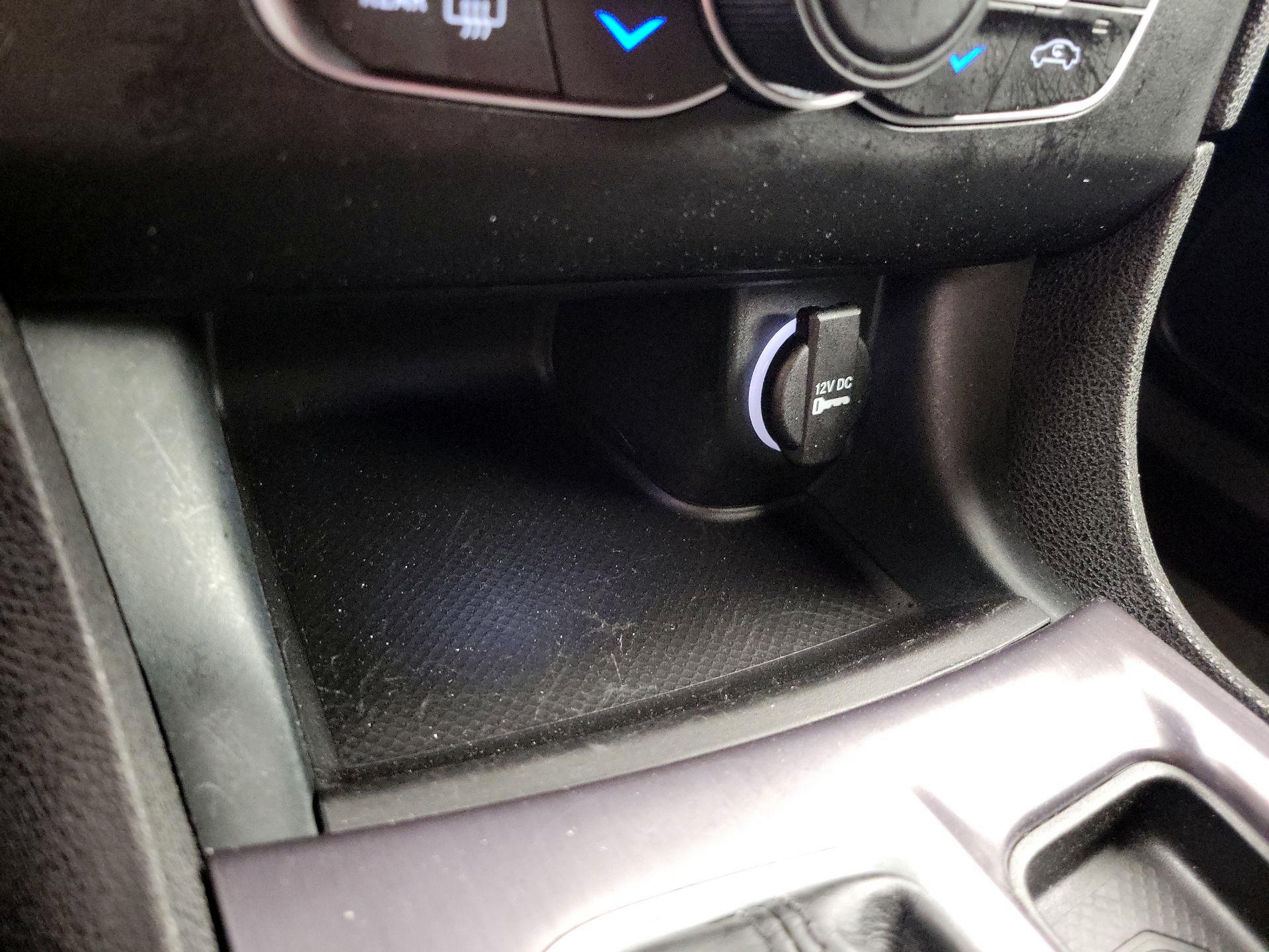 Thumbnail: 2017 Dodge Charger - 17