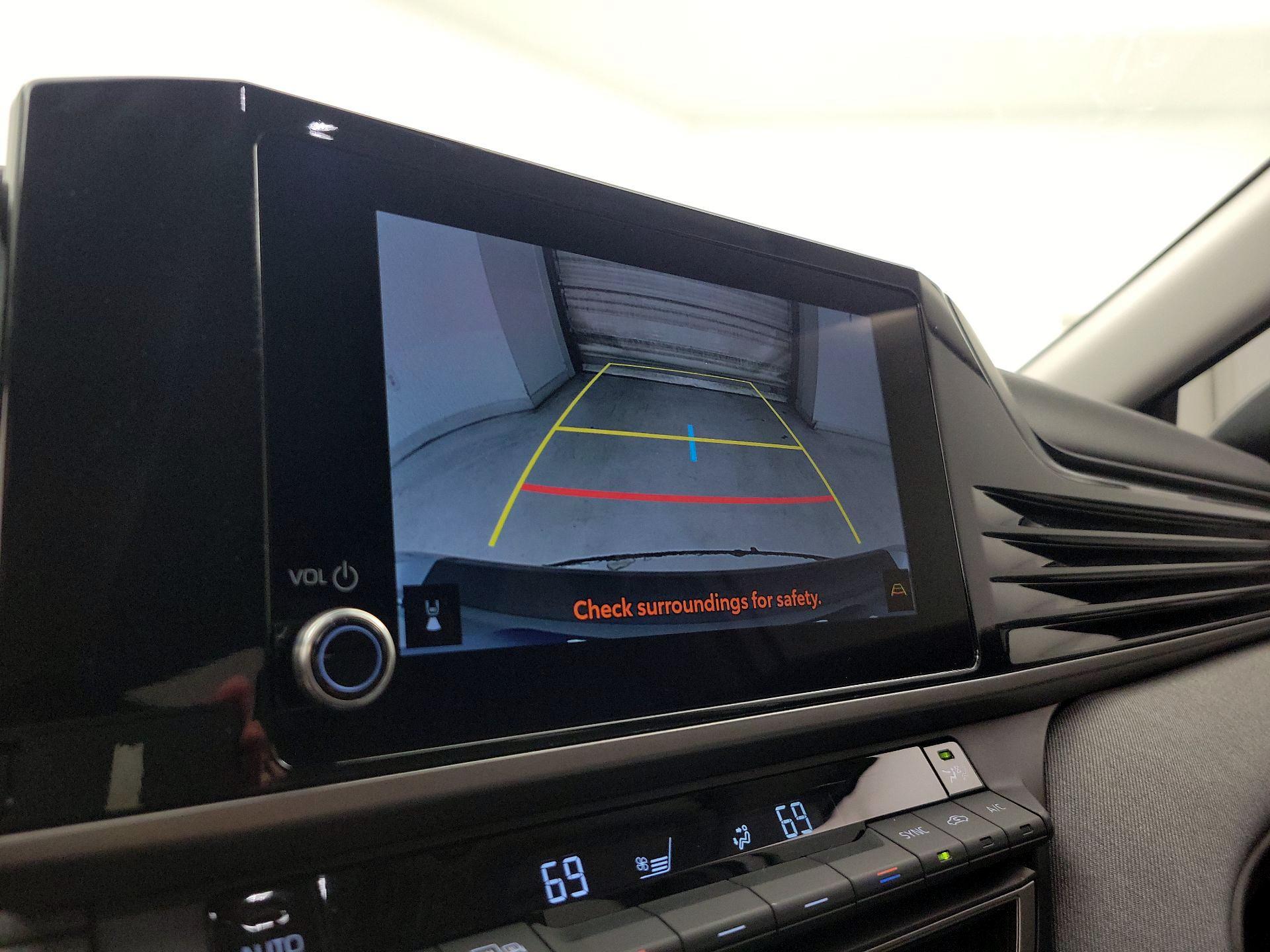 Thumbnail: 2025 Toyota Camry - 14