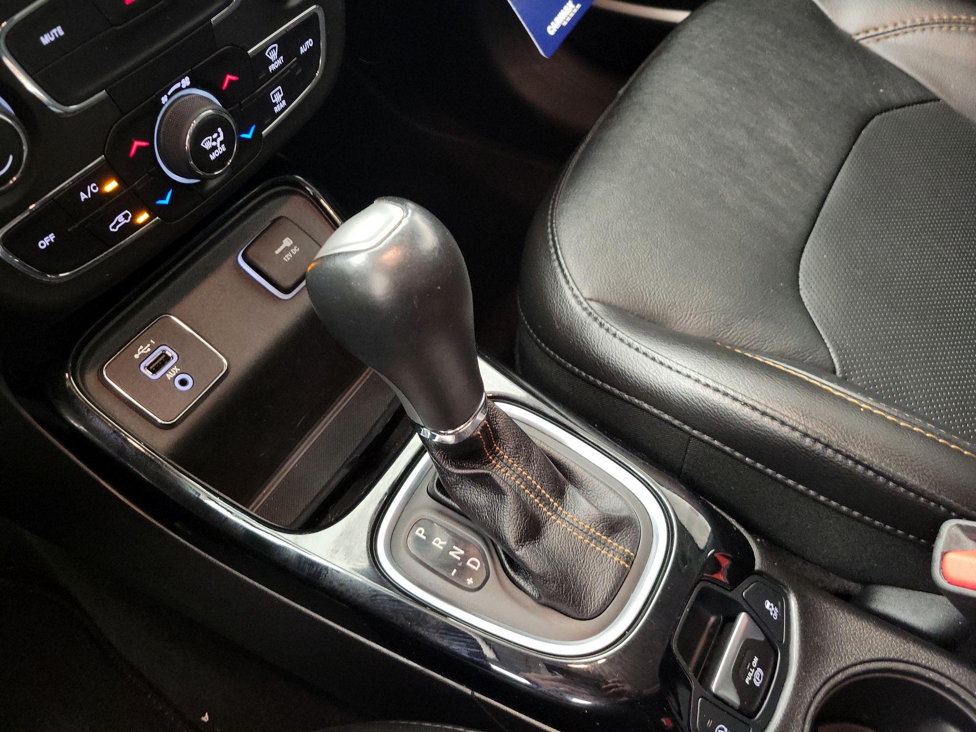 Thumbnail: 2020 Jeep Compass - 17