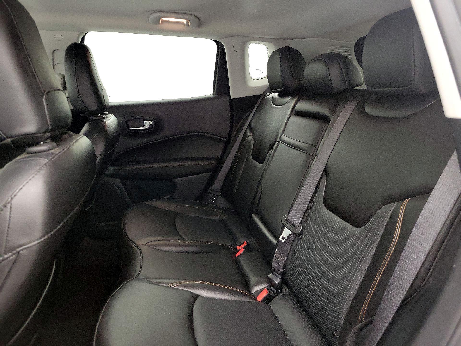 Thumbnail: 2020 Jeep Compass - 19