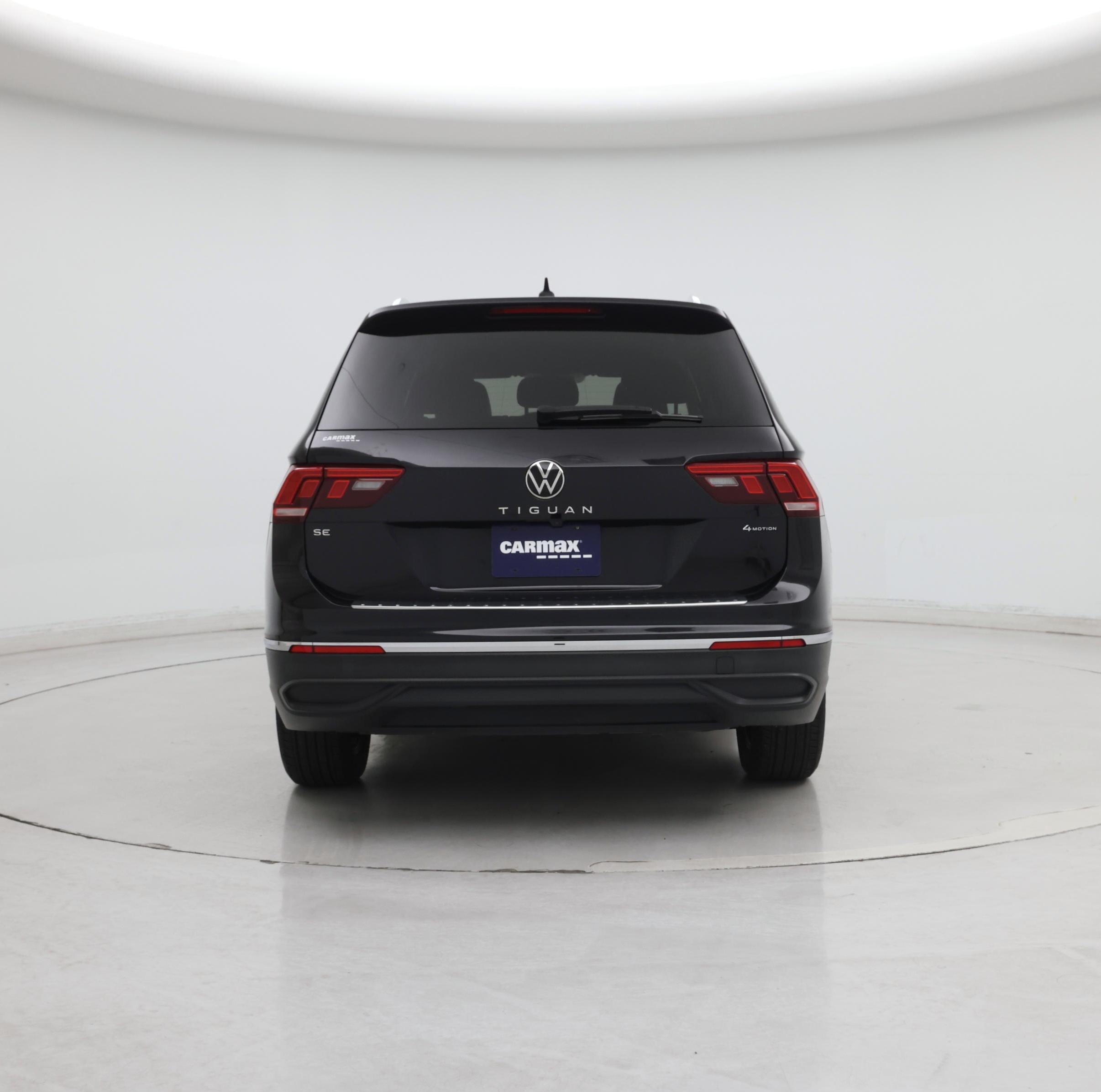 Thumbnail: 2022 Volkswagen Tiguan - 6