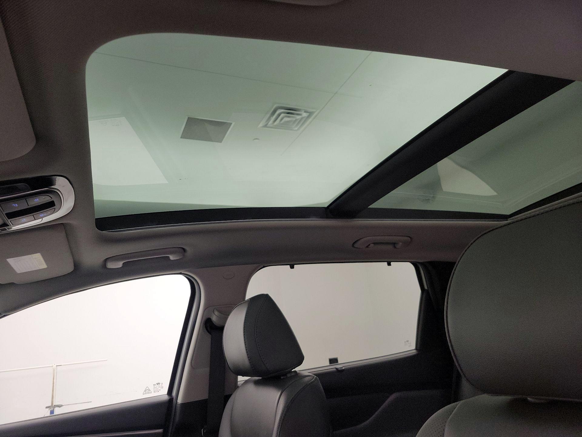 Thumbnail: 2023 Hyundai Santa Fe - 20