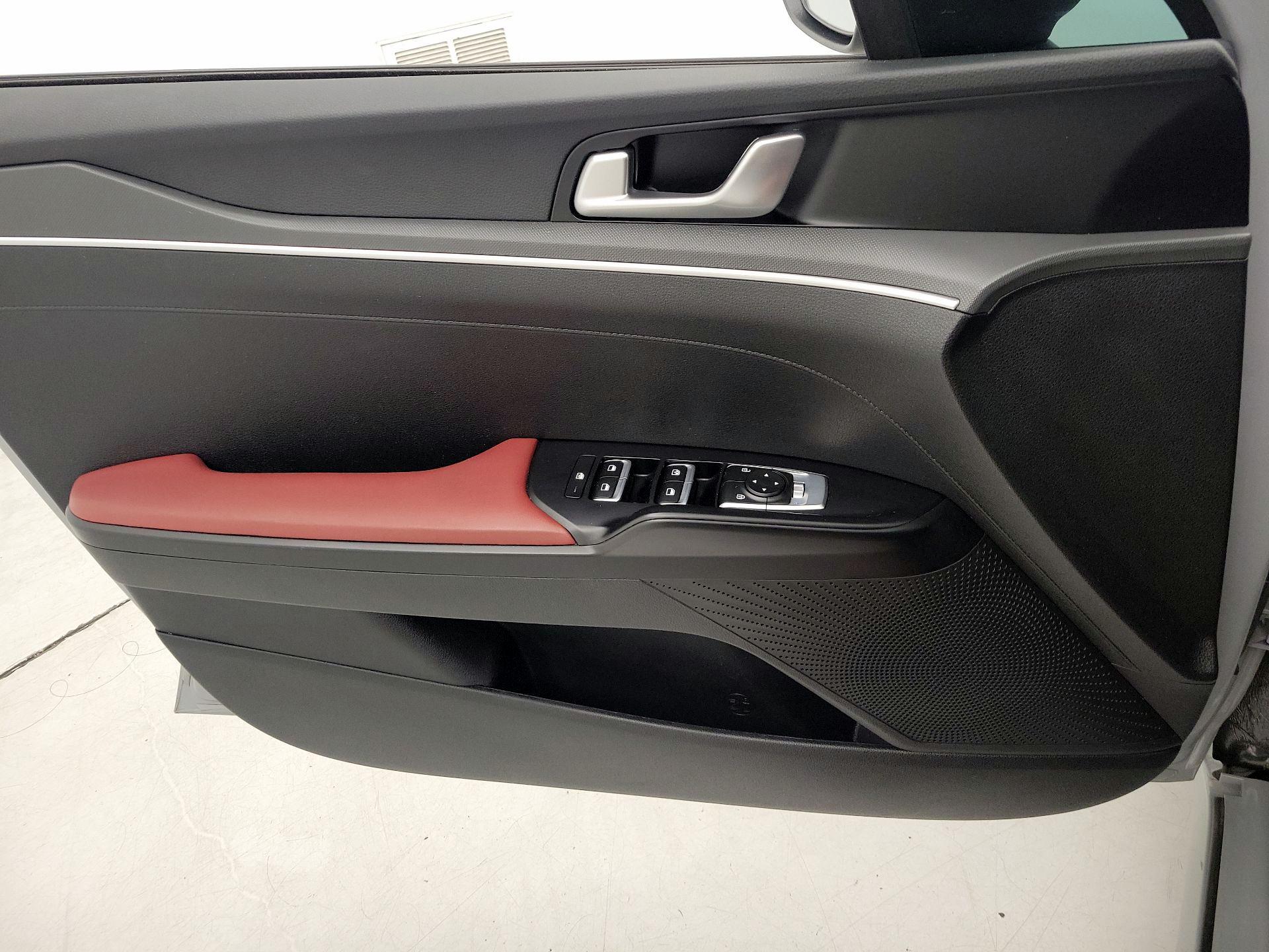 Thumbnail: 2023 Kia K5 - 12