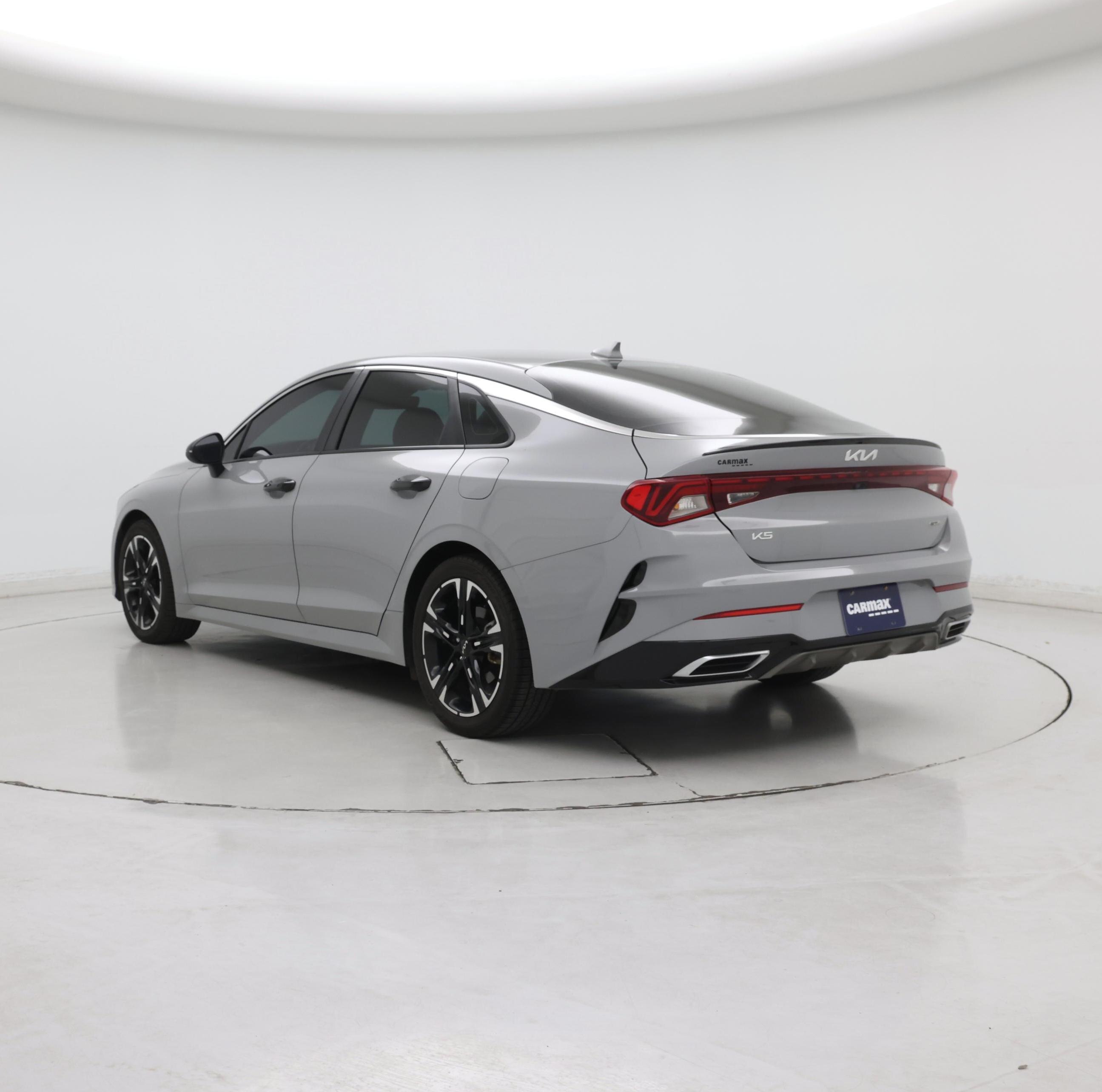 Thumbnail: 2023 Kia K5 - 2