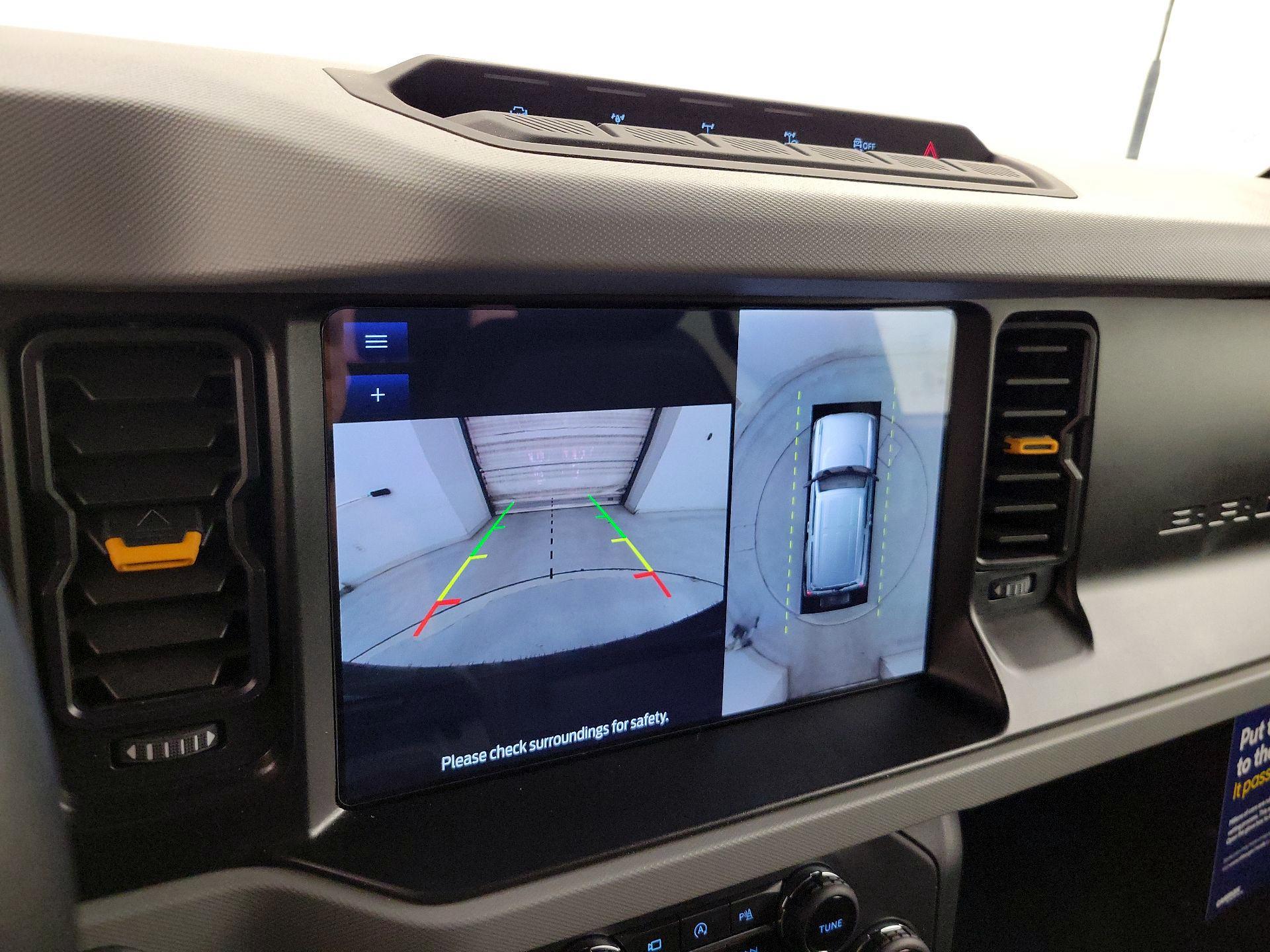 Thumbnail: 2023 Ford Bronco - 15