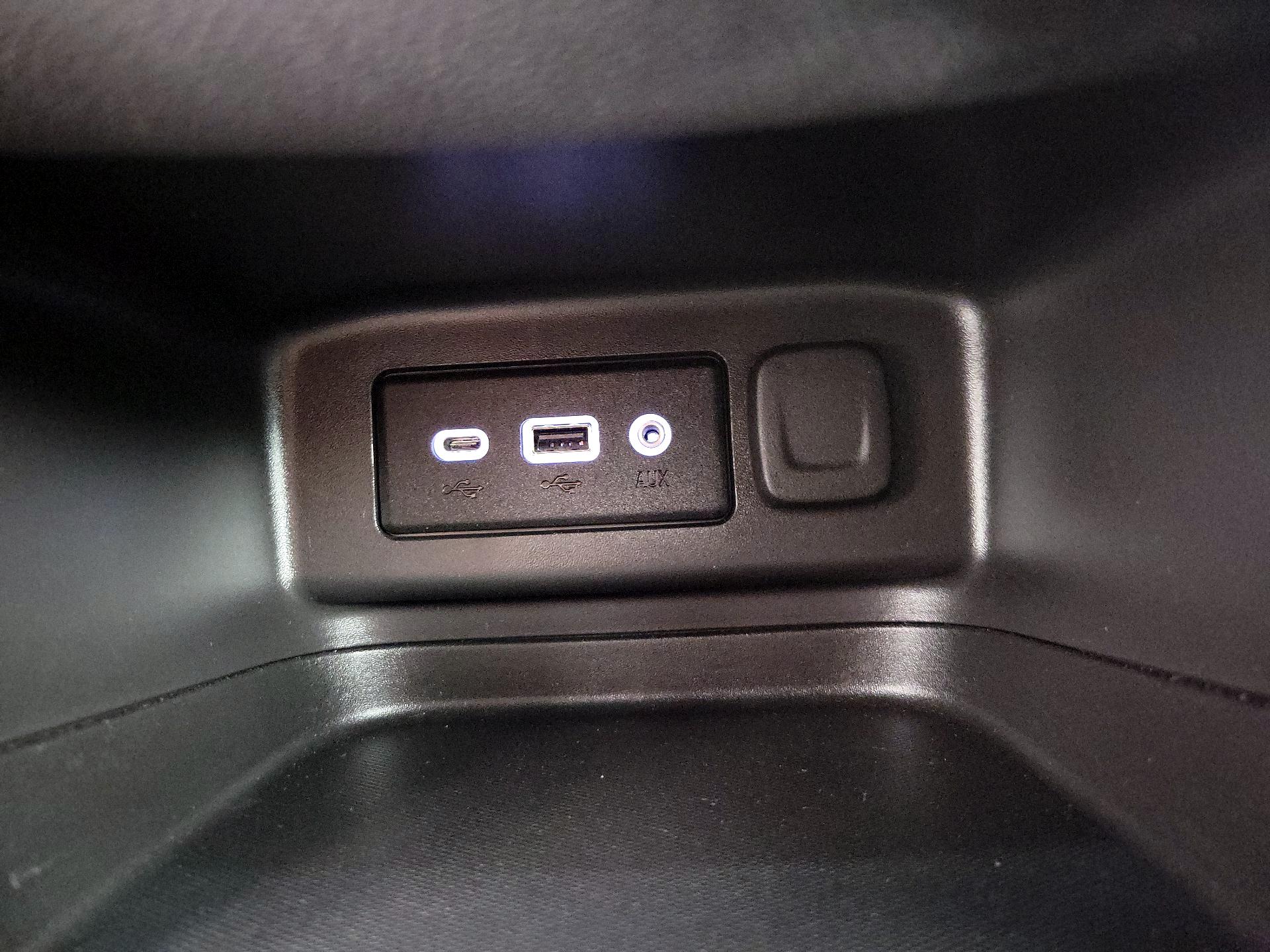 Thumbnail: 2024 Chevrolet Equinox - 18