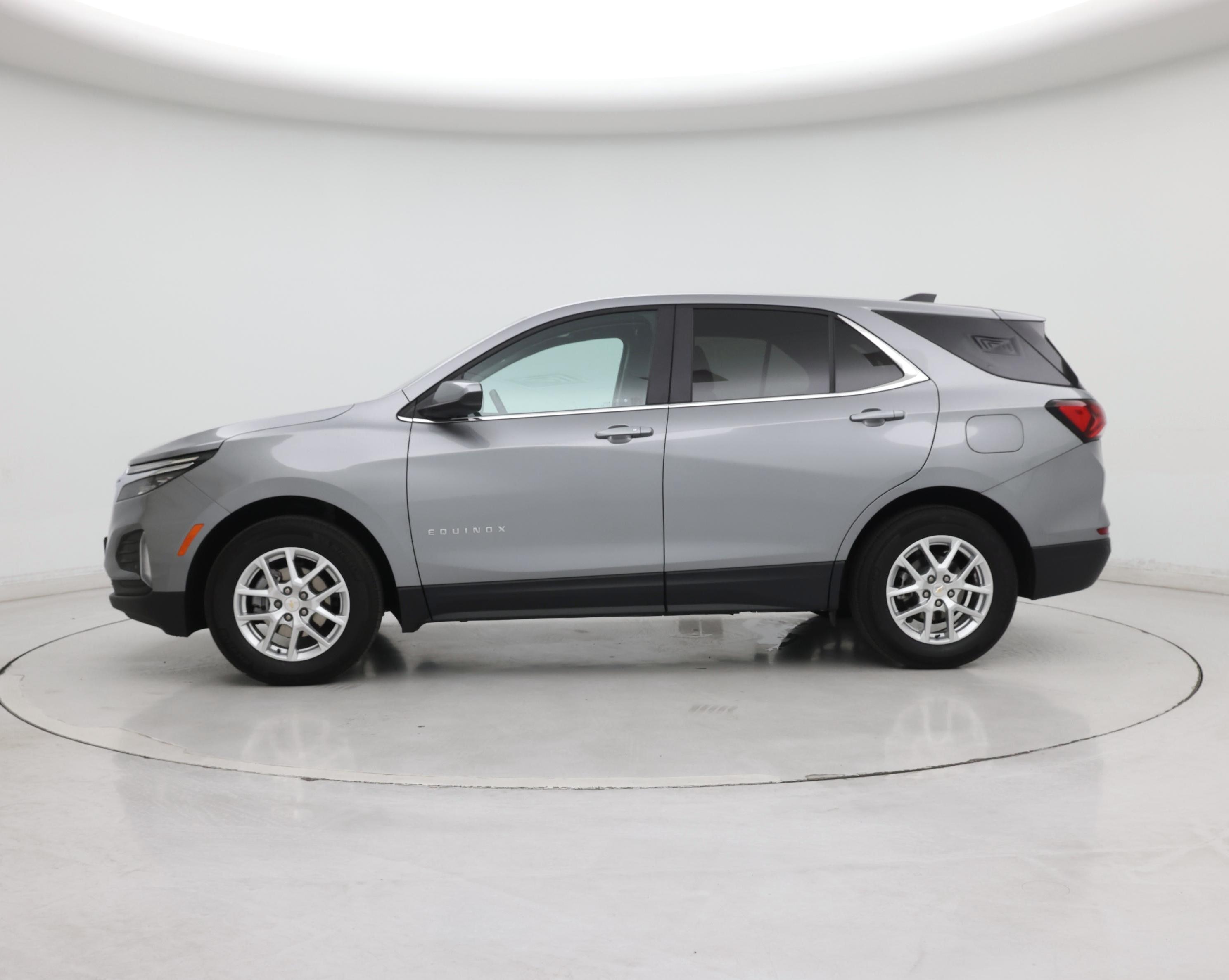 Thumbnail: 2024 Chevrolet Equinox - 3