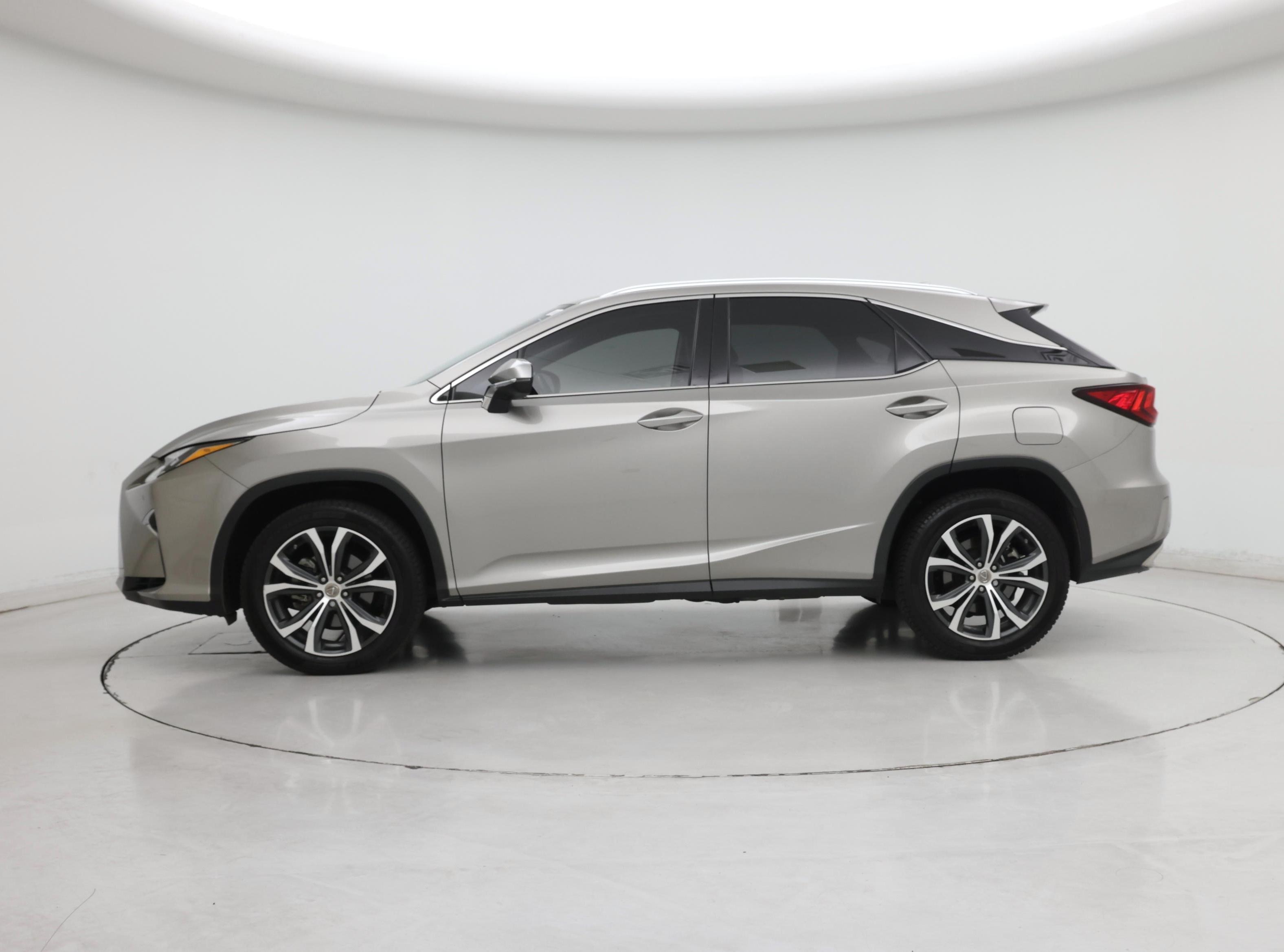 Thumbnail: 2017 Lexus RX - 3