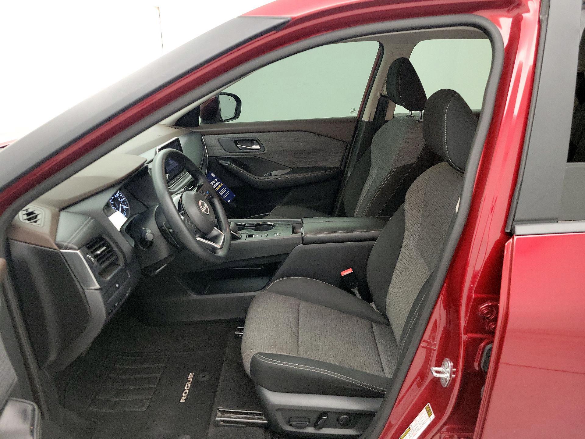 Thumbnail: 2023 Nissan Rogue - 11