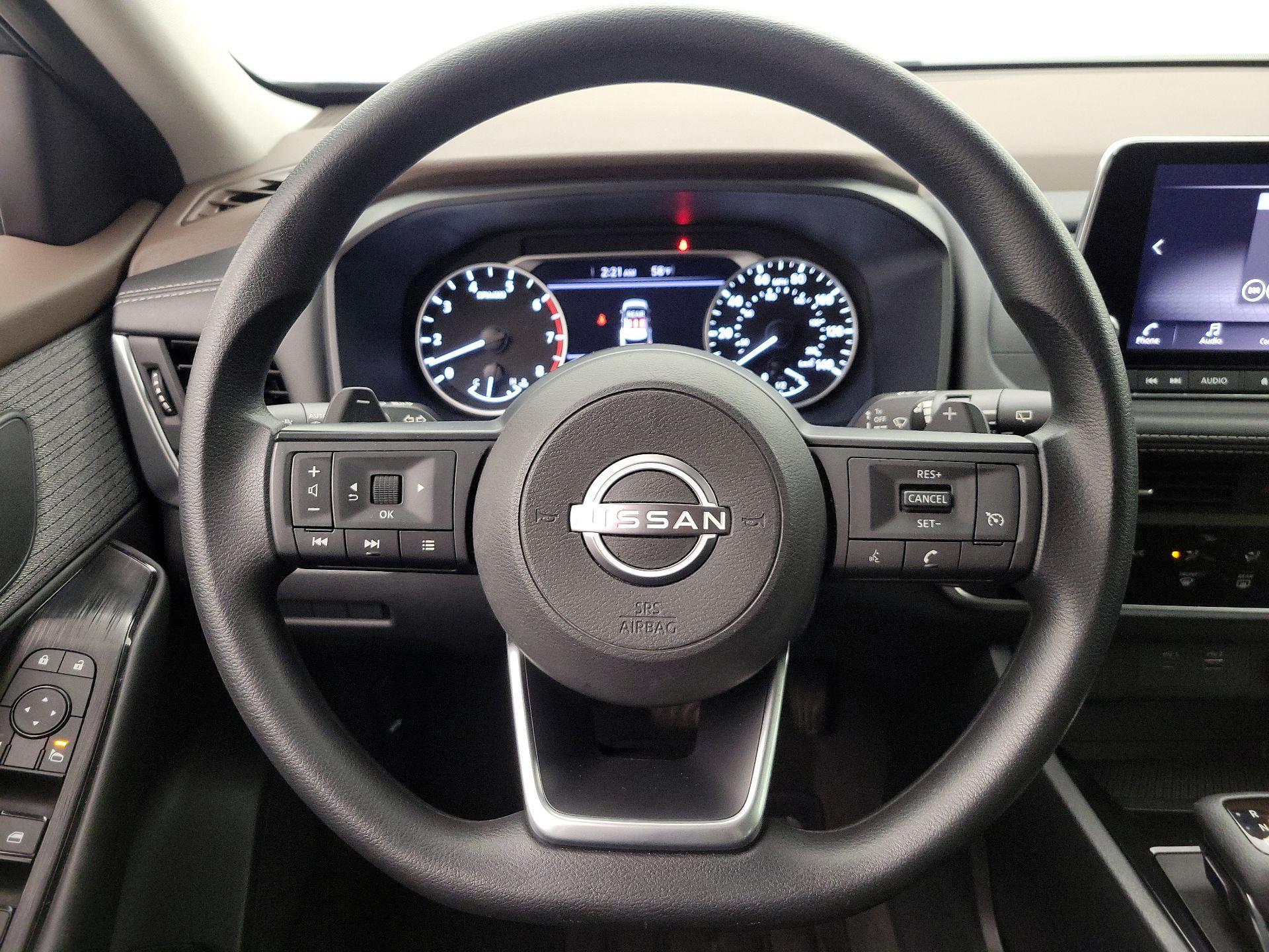 Thumbnail: 2023 Nissan Rogue - 10