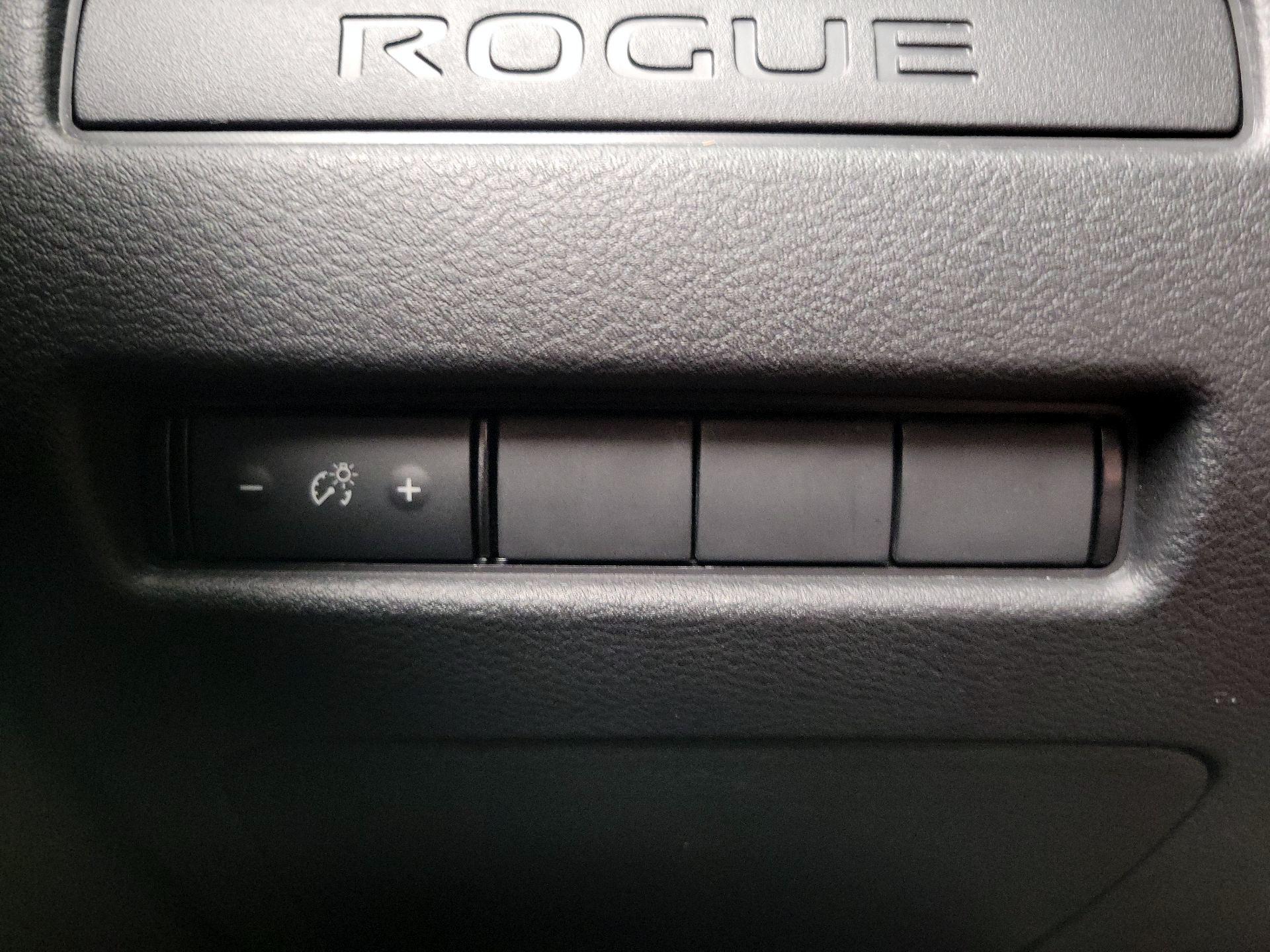 Thumbnail: 2023 Nissan Rogue - 13