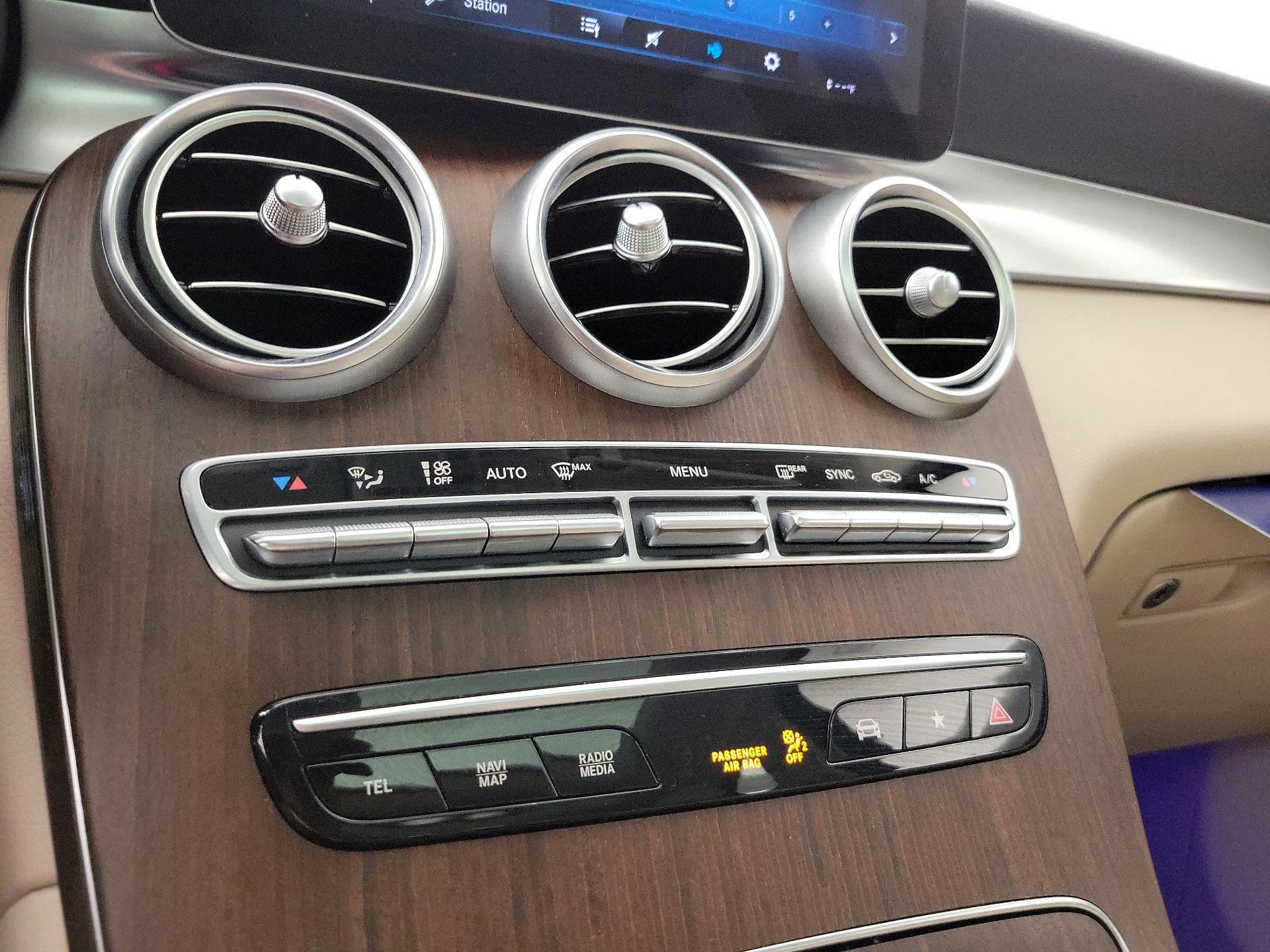 Thumbnail: 2020 Mercedes-Benz GLC - 16