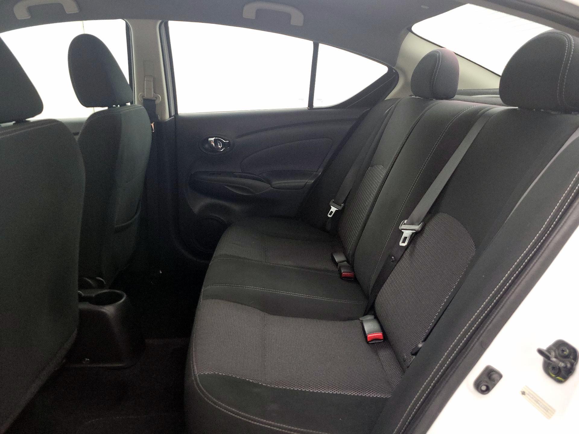 Thumbnail: 2017 Nissan Versa - 18