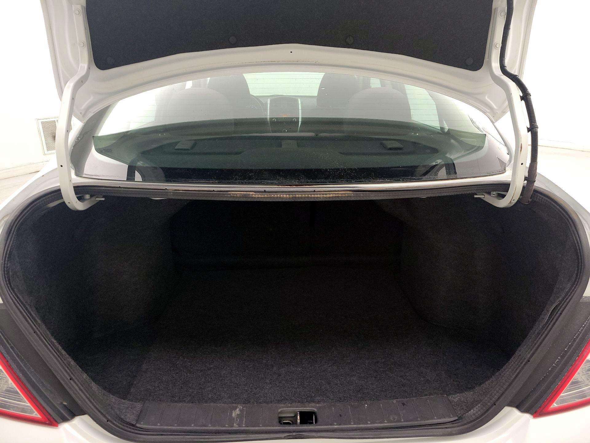 Thumbnail: 2017 Nissan Versa - 19