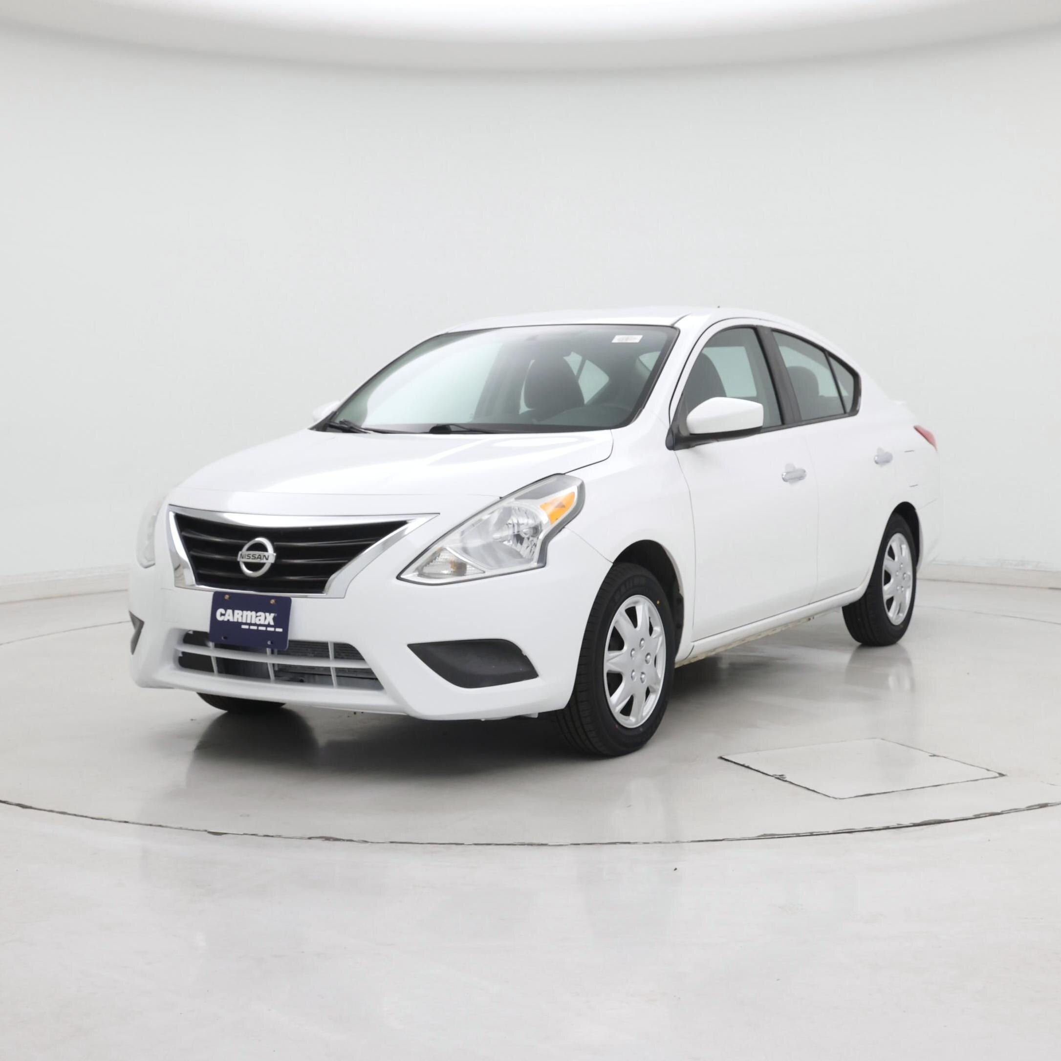 Thumbnail: 2017 Nissan Versa - 4